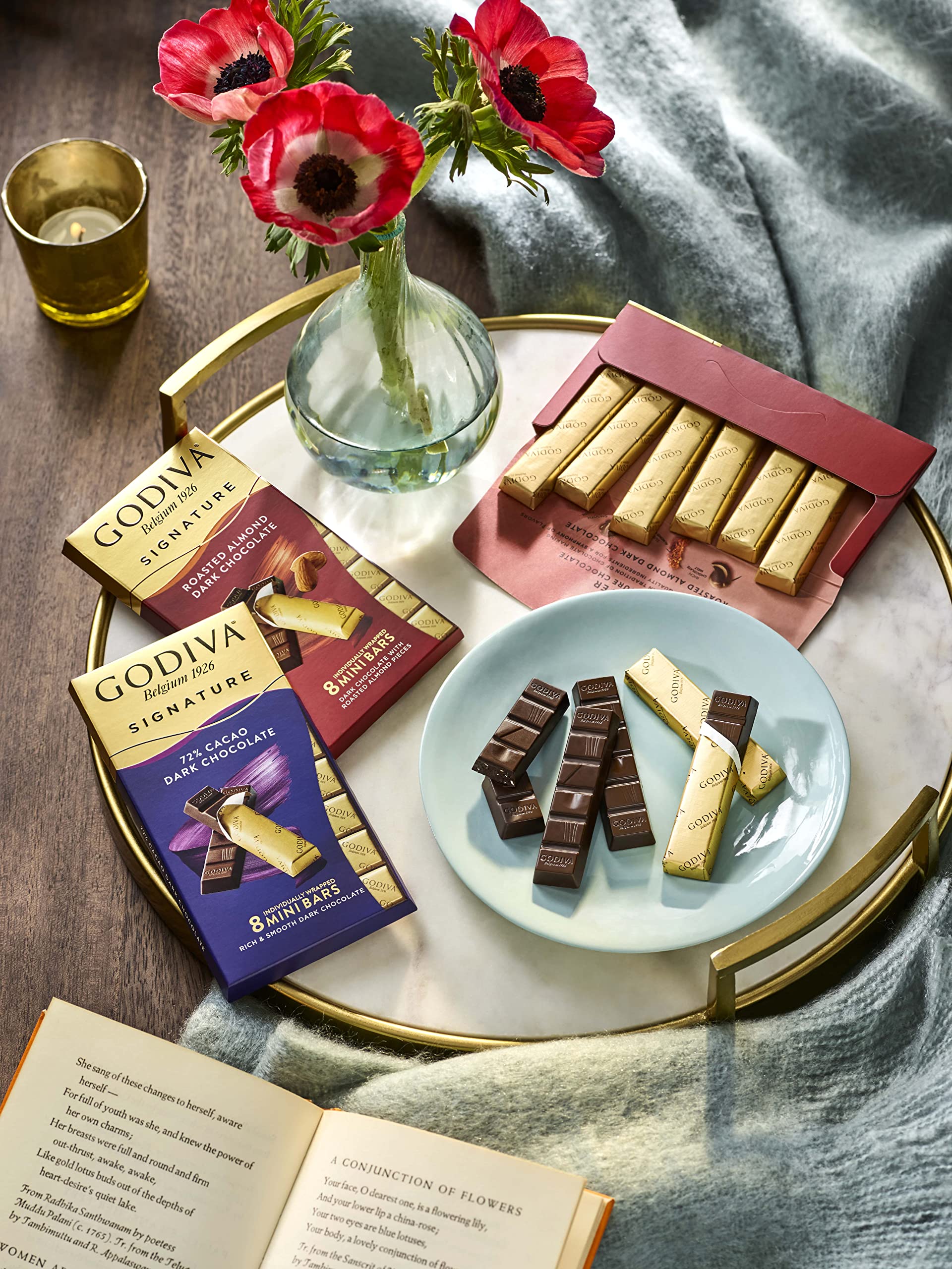 Godiva Signature Salted Caramel Milk Chocolate Mini Bars - 12 Count (8 Pieces Each, 90g Total) | Premium Gourmet Chocolate Gift for Holidays, Parties & Corporate Events