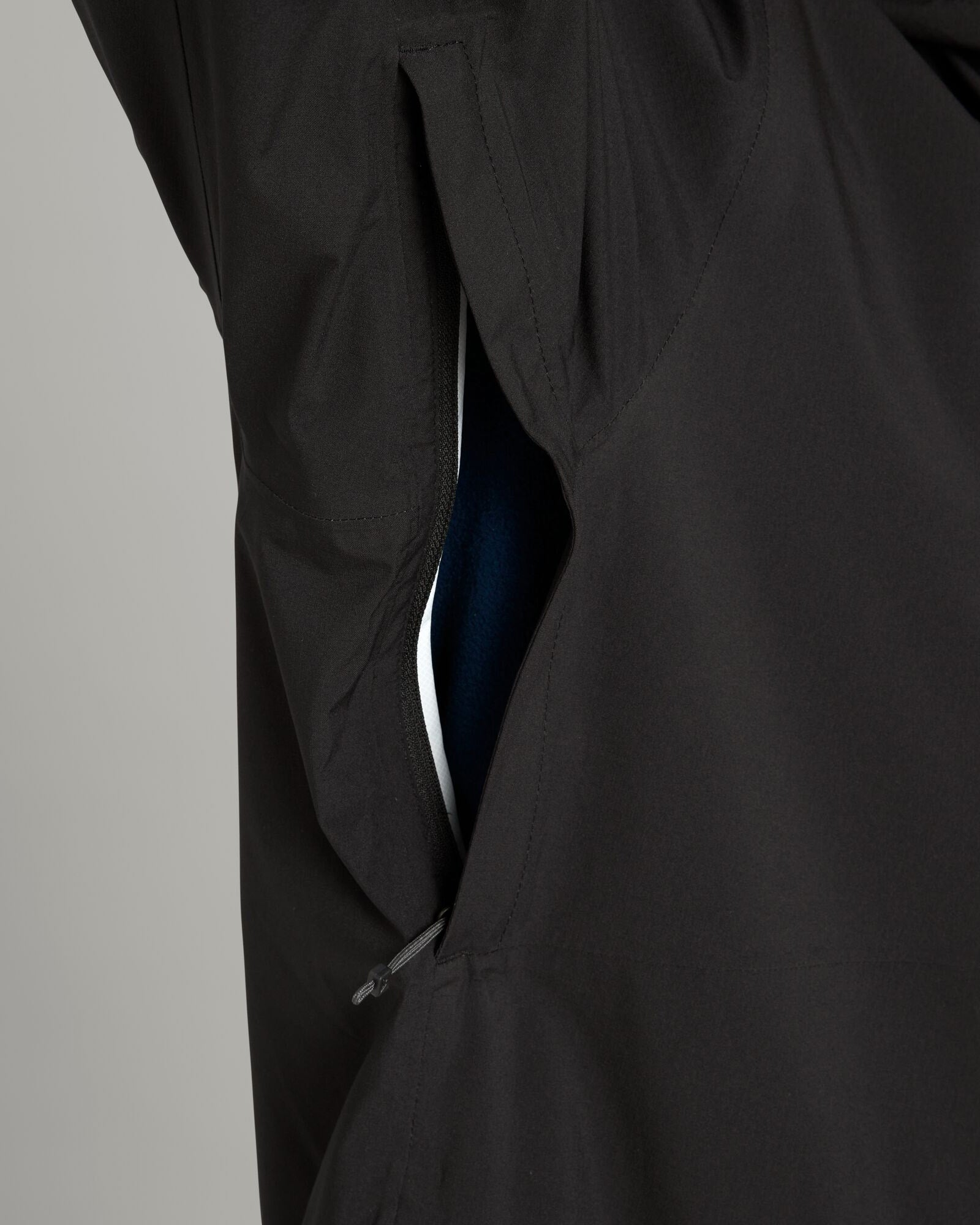 Men's Waterproof Trailhead Stretch 2.5 Layer Rain Jacket - Black Stingray Color for Hiking & Outdoor Adventures