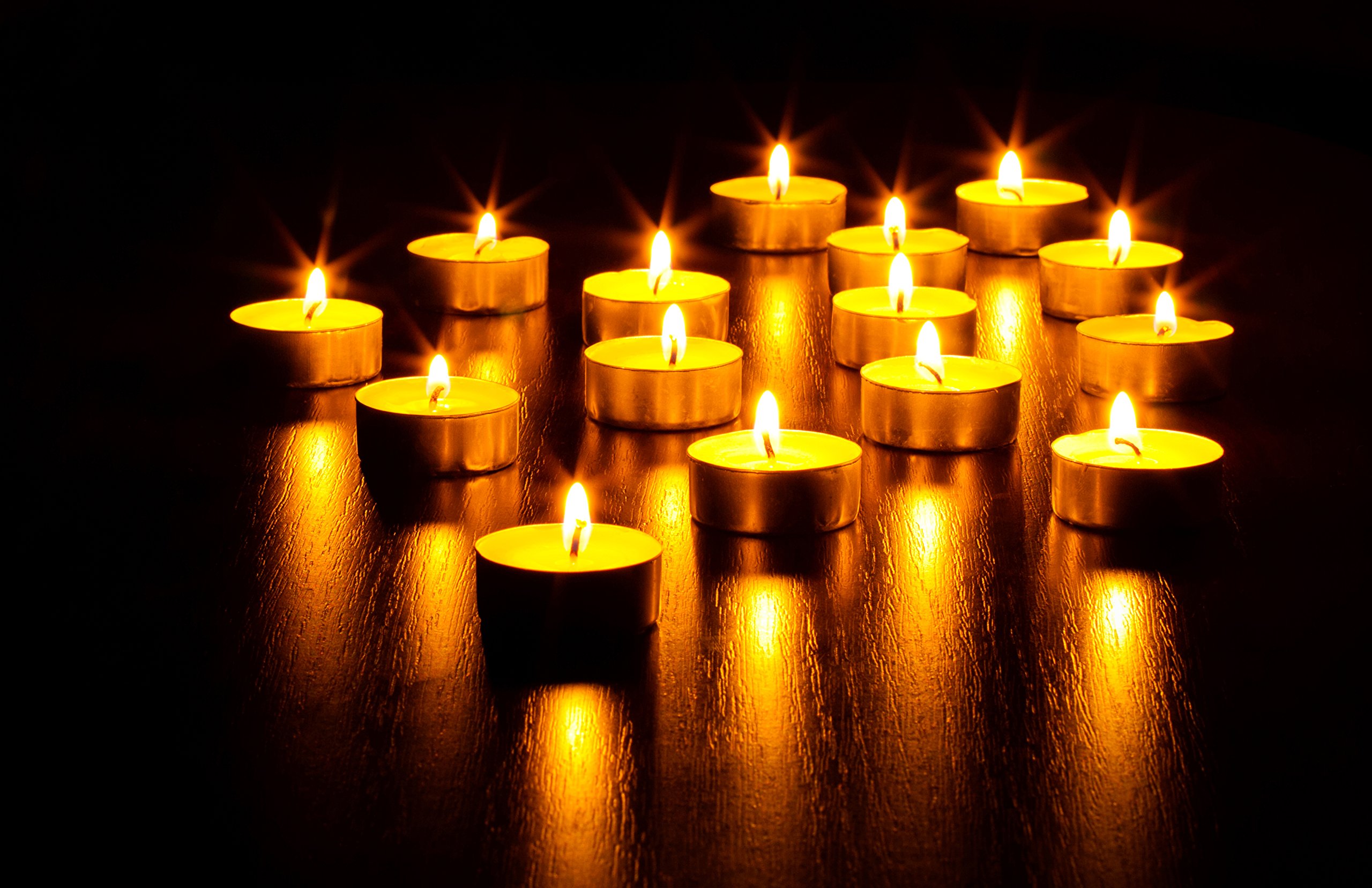 OHR CANDLES 200-Pack Bulk Unscented White Tealight Candles - 4 Hour Burn Time for Weddings, Parties, Home Decor & Relaxation