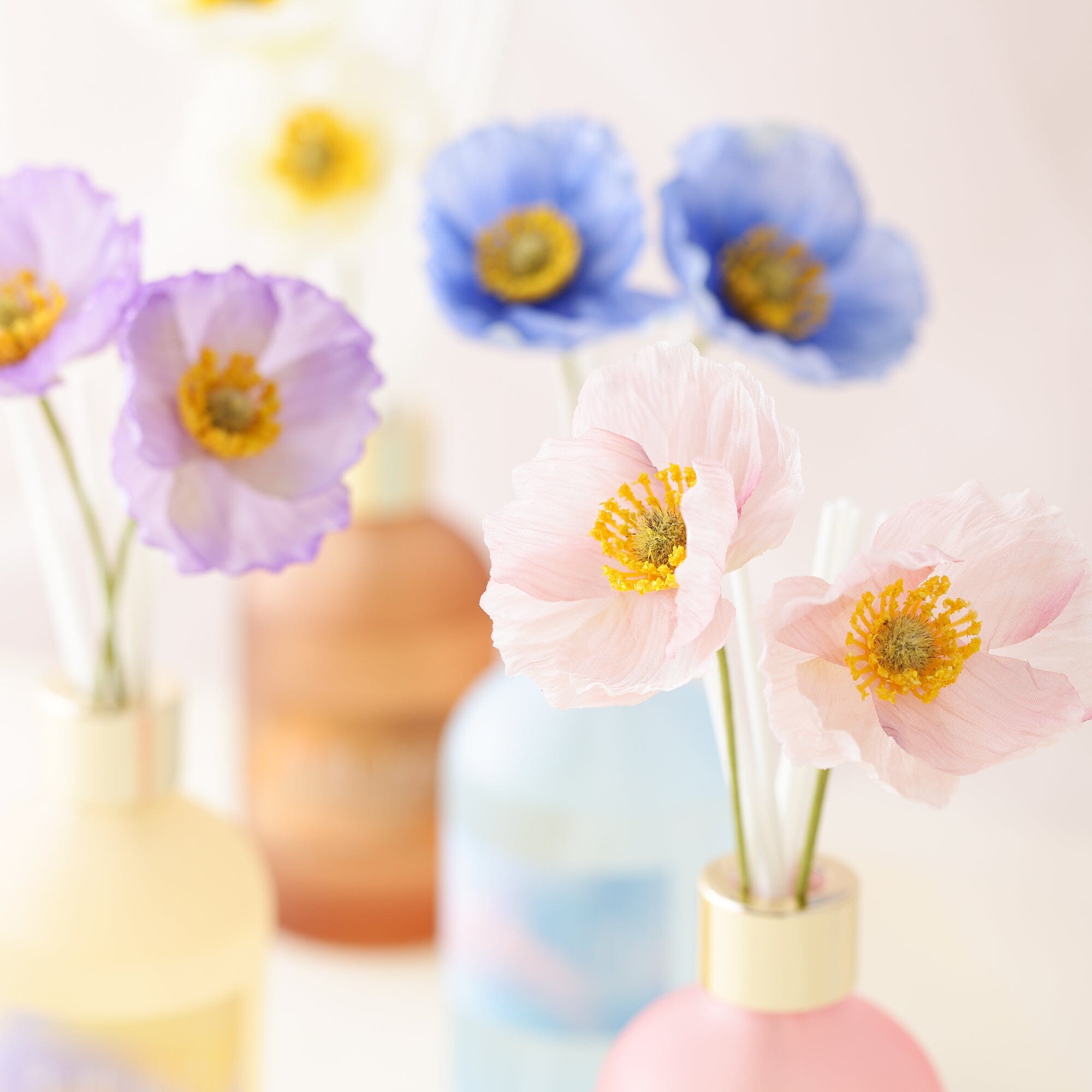 Fleurir Fragrance Diffuser - Blue | Refreshing Citrus & Floral Scented Essential Oil Diffuser for Home, Office & Spa | Aromatherapy & Relaxation