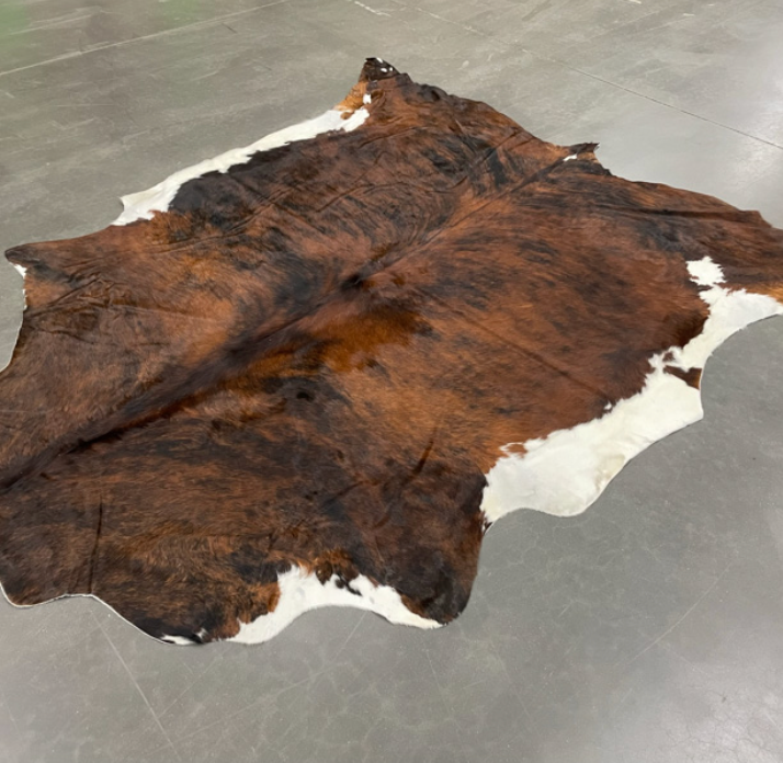 Premium Brown Brindle Cowhide Leather - Genuine Full-Grain Hide for DIY Crafts, Upholstery & Home Decor | Perfect for Furniture, Handbags & Western Decor
