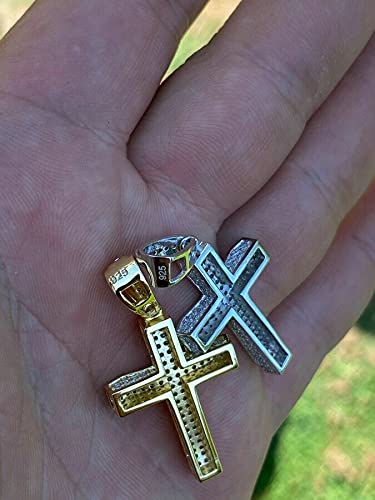 HarlemBling 925 Sterling Silver Iced Cross Pendant with 0.8ct D VVS Moissanite - 1