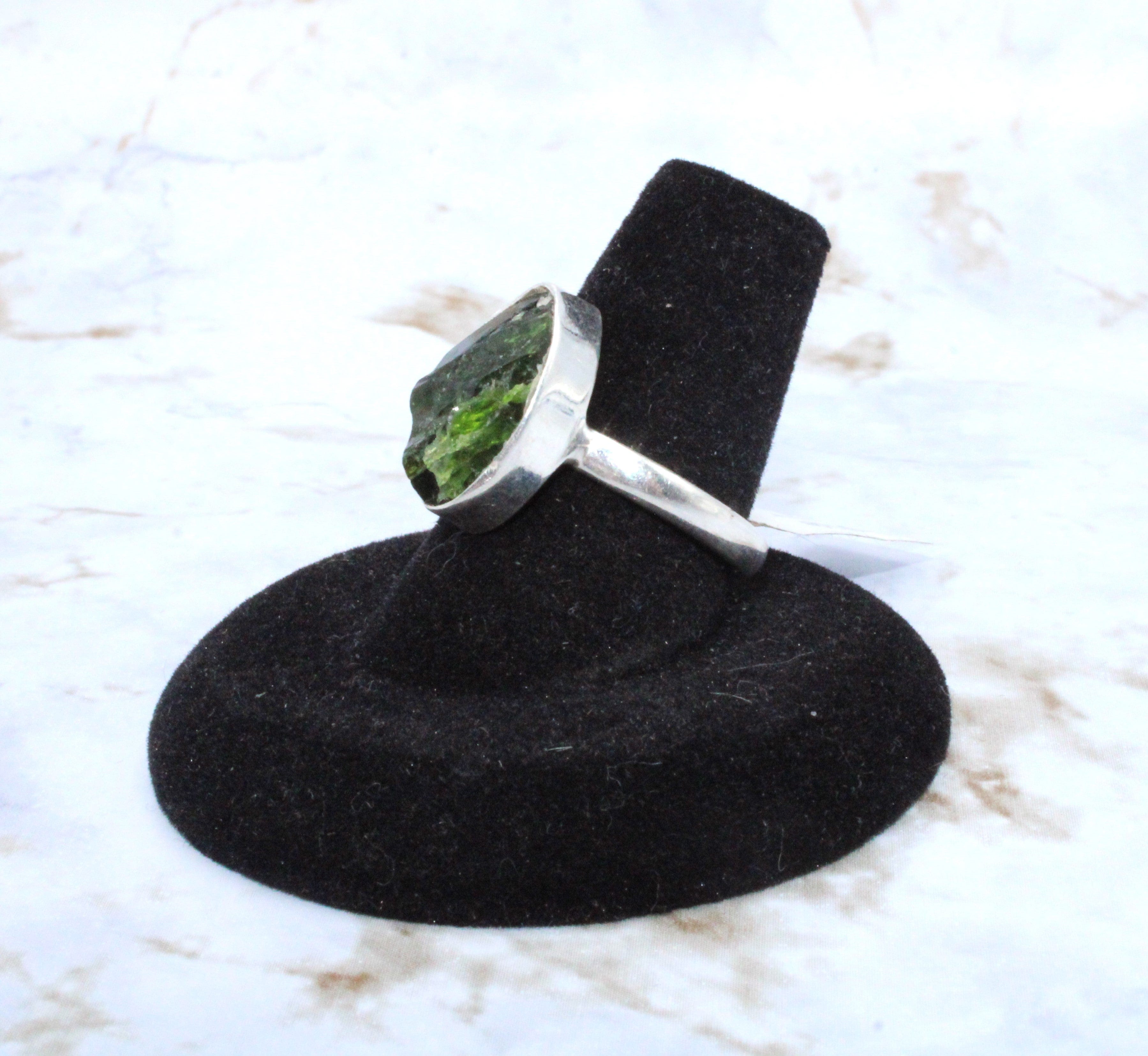 Diopside Sterling Silver Ring Size 8 - Elegant Green Gemstone Jewelry for Women - Perfect for Weddings, Anniversaries & Special Occasions