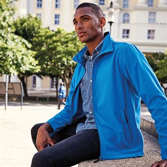 Regatta Classic Softshell Jacket - Waterproof Windproof Outdoor Jacket for Men & Women - Perfect for Hiking, Camping & Everyday Wear