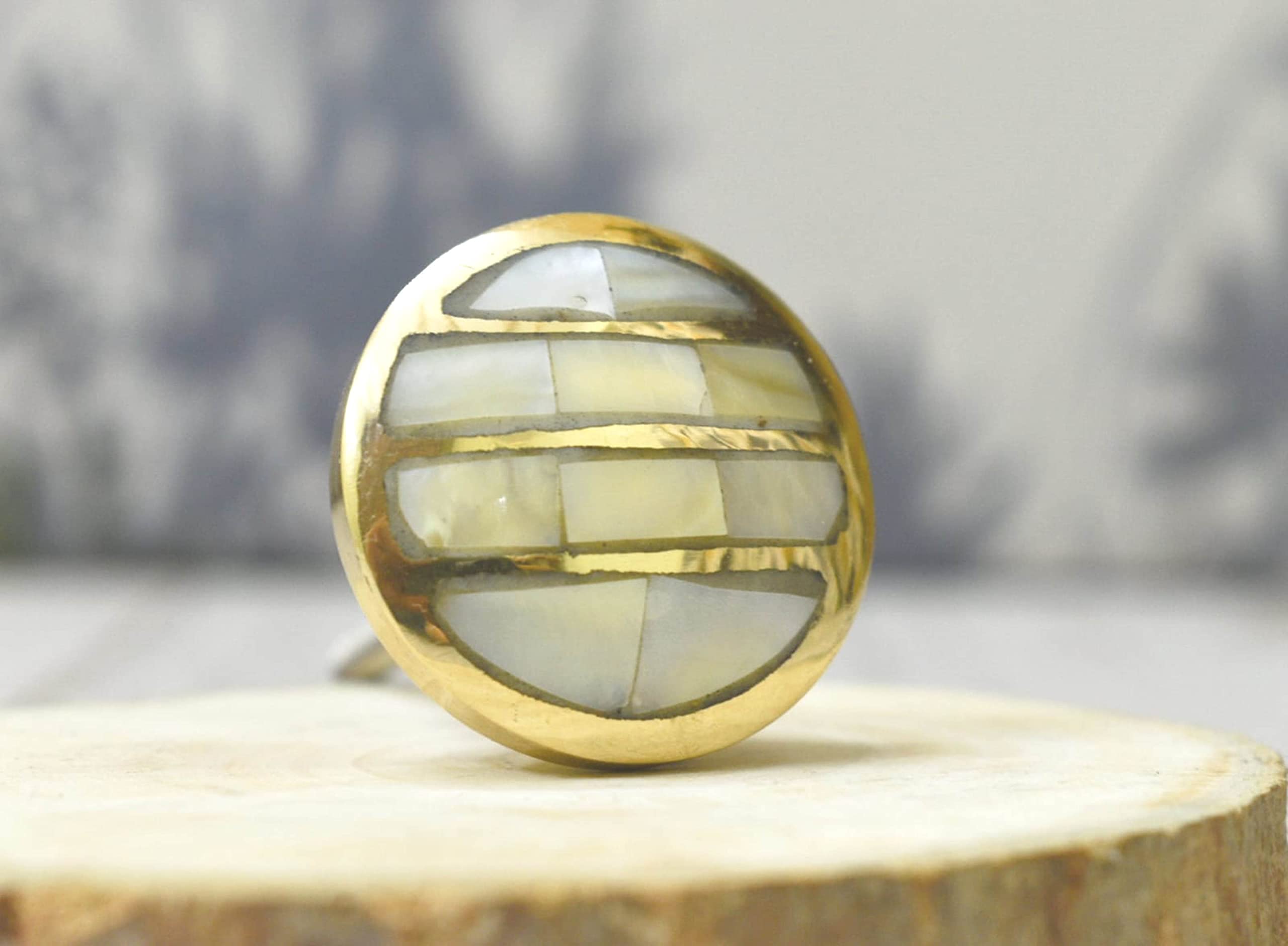 Pearl Dresser Knob - Gold Drawer Pull, Brass Cabinet Handle for Bedroom & Bathroom
