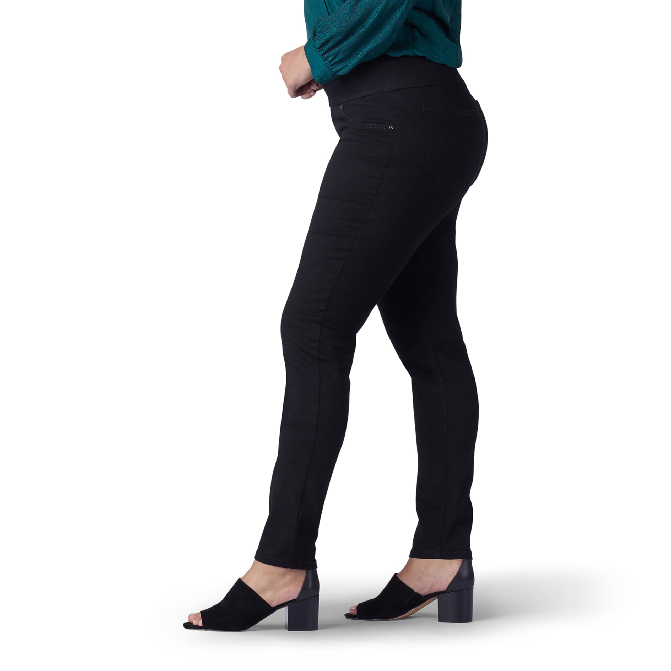 Lee Women's Plus Size Sculpting Slim Fit Skinny Leg Pull-On Jeans - Comfortable Stretch Denim for Work, Casual & Everyday Wear