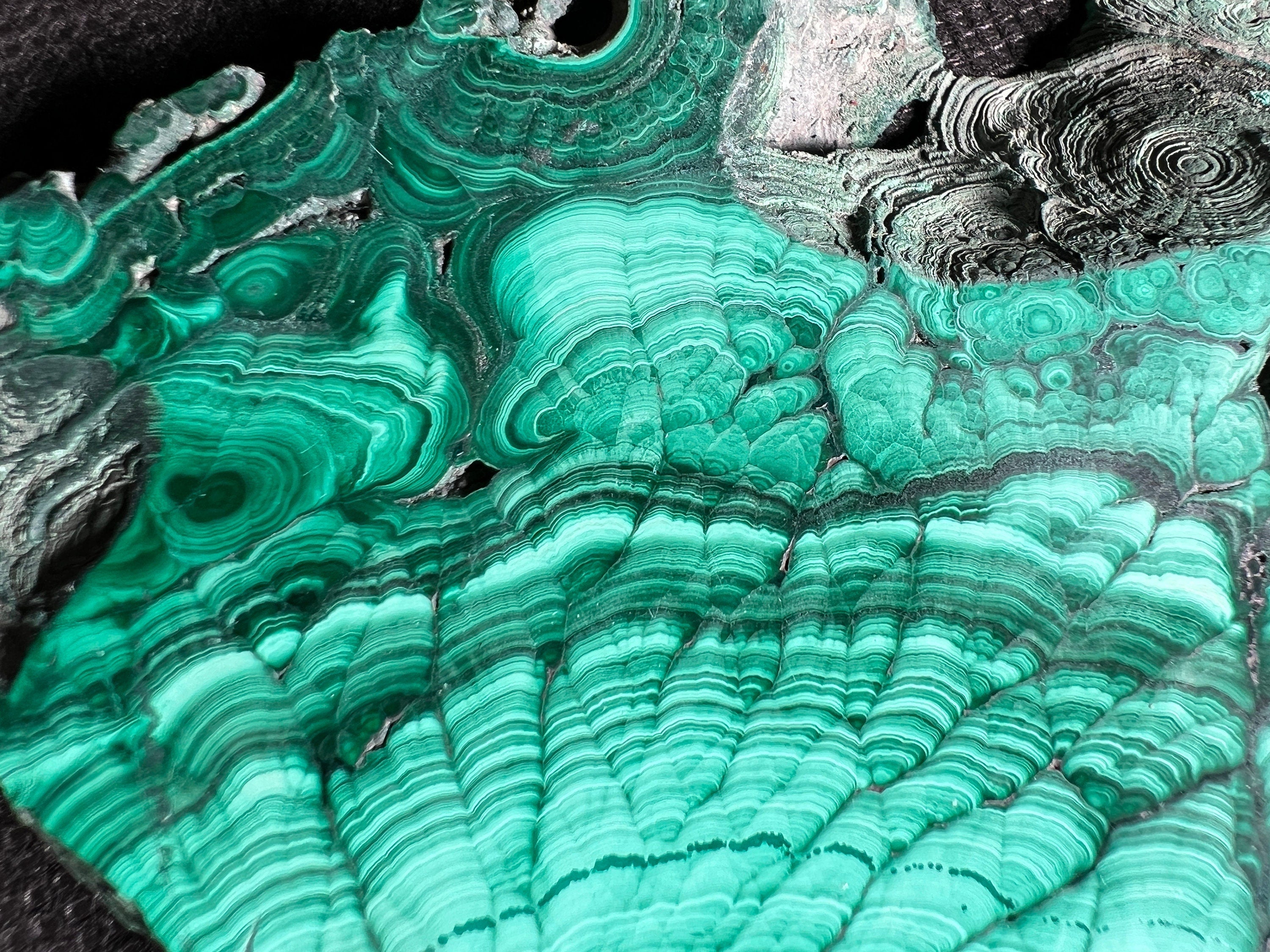 Premium MALACHITE Crystal Slab - Natural Green Malachite Stone for Jewelry Making, Unique Spiritual Gift & Home Decor (50434) - Perfect for Meditation Spaces, Healing Rooms & Luxury Interior Design