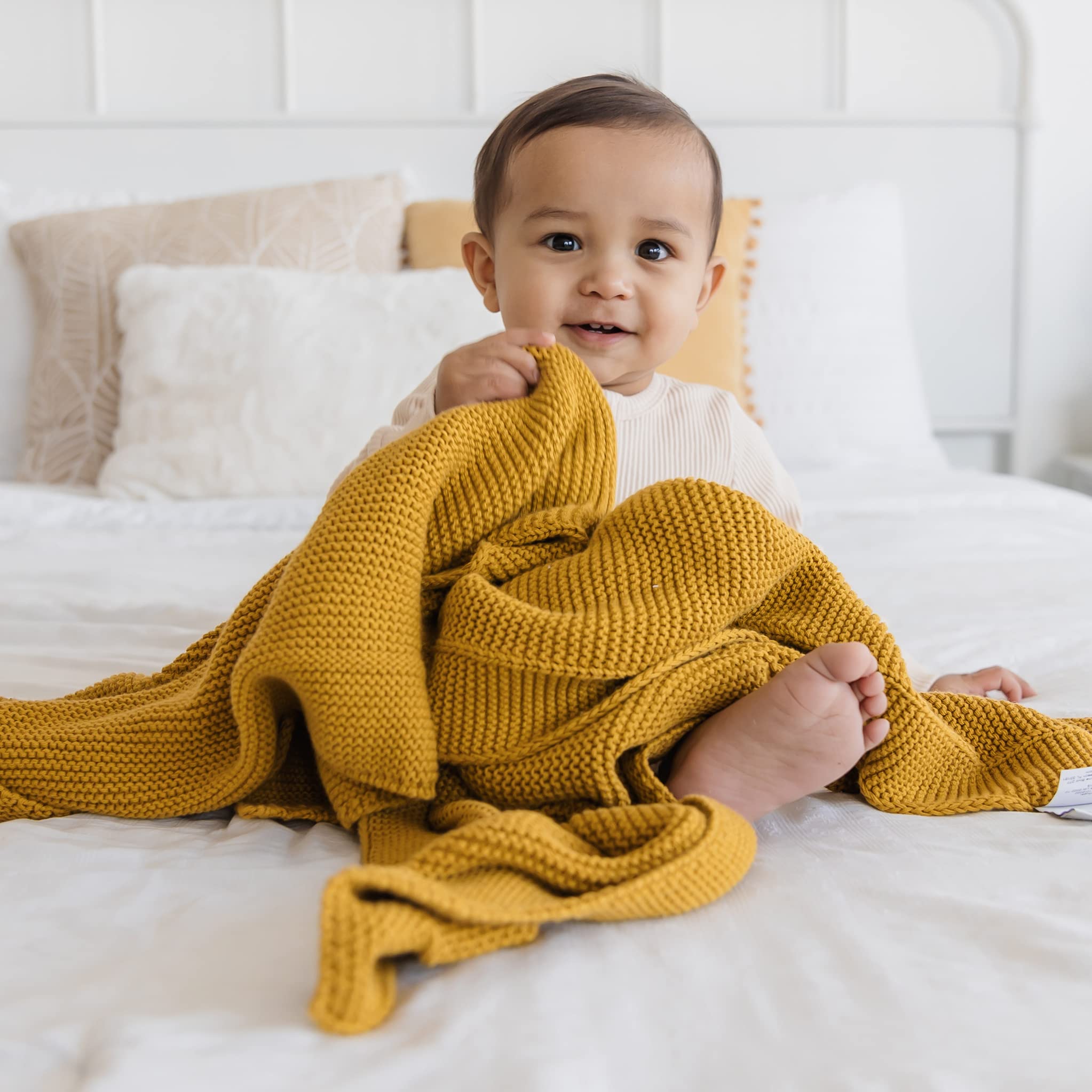 Natemia Knitted Baby Receiving Blanket - Ultra Soft Organic Cotton 30