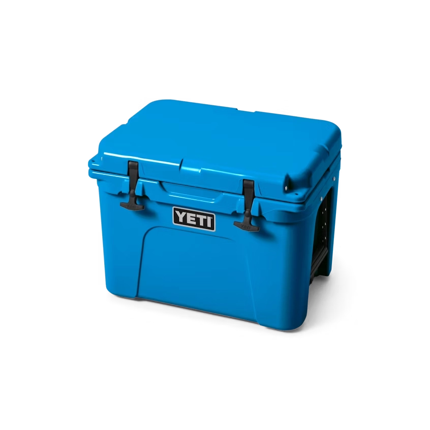 Tundra 35 Hard Cooler - Premium Rotomolded Ice Chest for Camping, Fishing & Outdoor Adventures | Keeps Ice for Days | Durable & Weather-Resistant