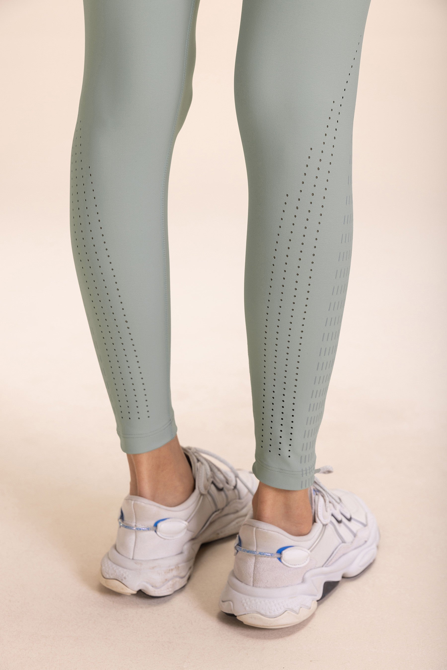 High Waist Yoga Leggings for Women - Breathable Workout Pants with Pockets - Perfect for Gym, Running & Lounge Wear