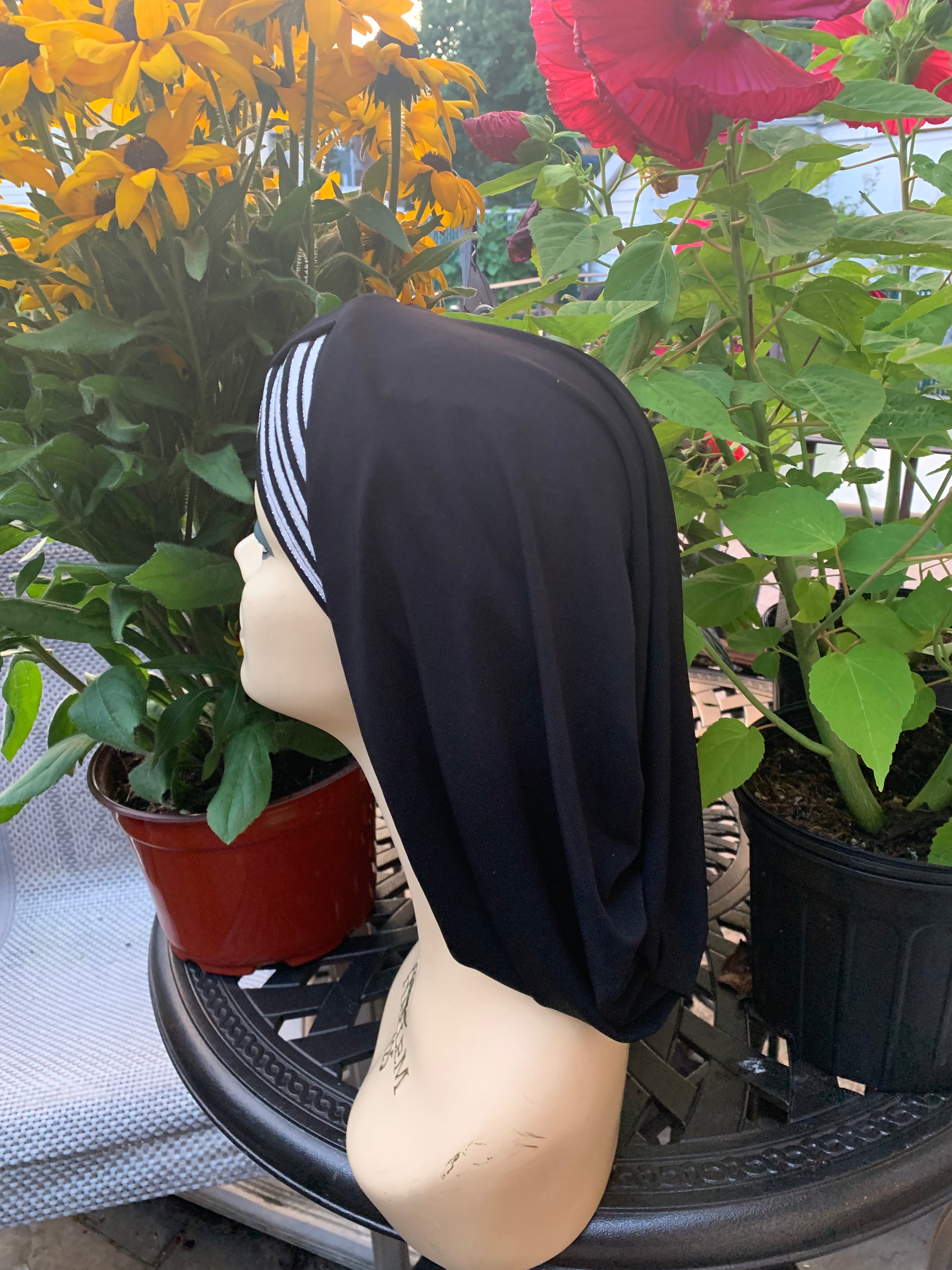 Black Turban Snood Headwrap - Stylish & Versatile Hair Cover for Women - Perfect for Yoga, Workouts, and Everyday Fashion