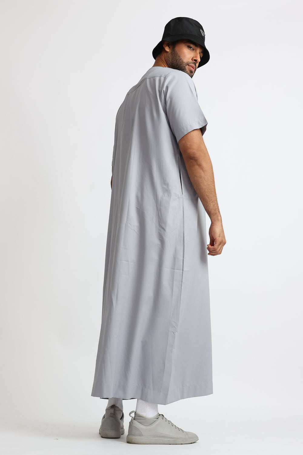 Premium Grey Cloud Half Sleeve Thobe for Men - Comfortable & Stylish Islamic Clothing - Perfect for Prayer, Eid, and Special Occasions
