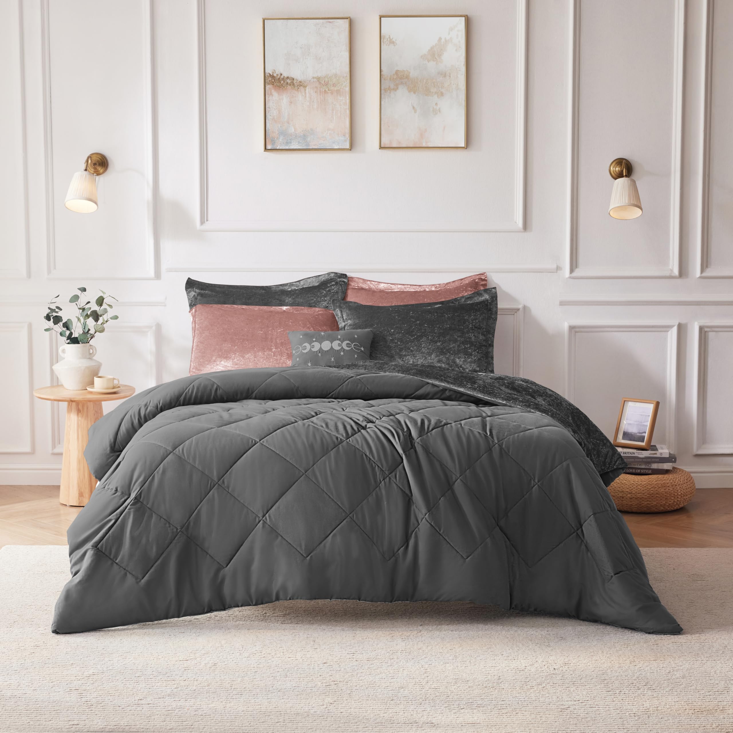 Luxury Velvet Queen Duvet Cover Set - Diamond Quilting Grey Bedding with Decorative Pillow & 2 Shams (4-Piece) - Soft Fluffy Comforter Cover for Full/Queen Bed - Perfect for Master Bedroom, Guest Room & Cozy Winter Nights
