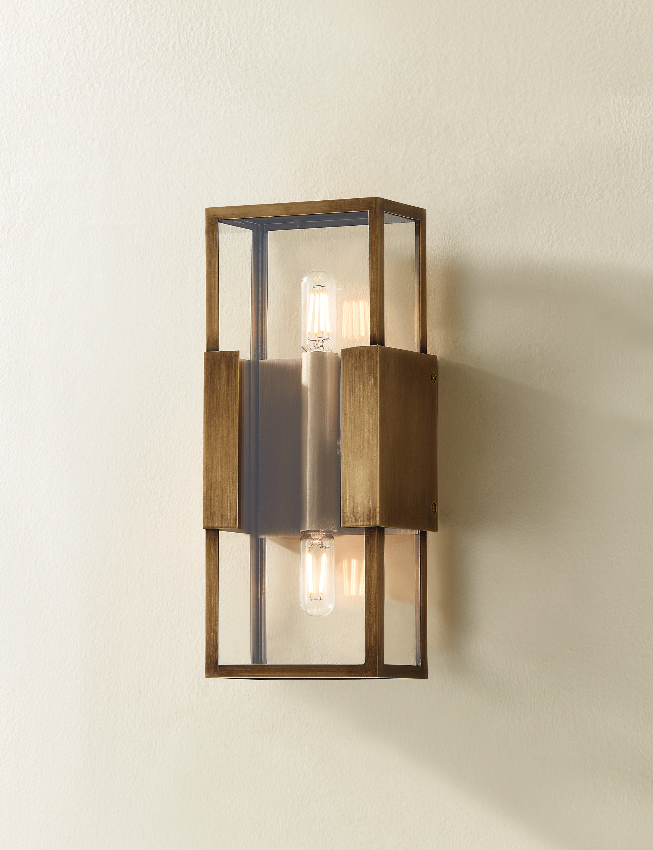 Amber Outdoor Wall Sconce Light - Weatherproof Exterior Lighting Fixture for Porch, Patio, Garden & Entryway - Elegant Outdoor Wall Lamp with Clear Glass Shade