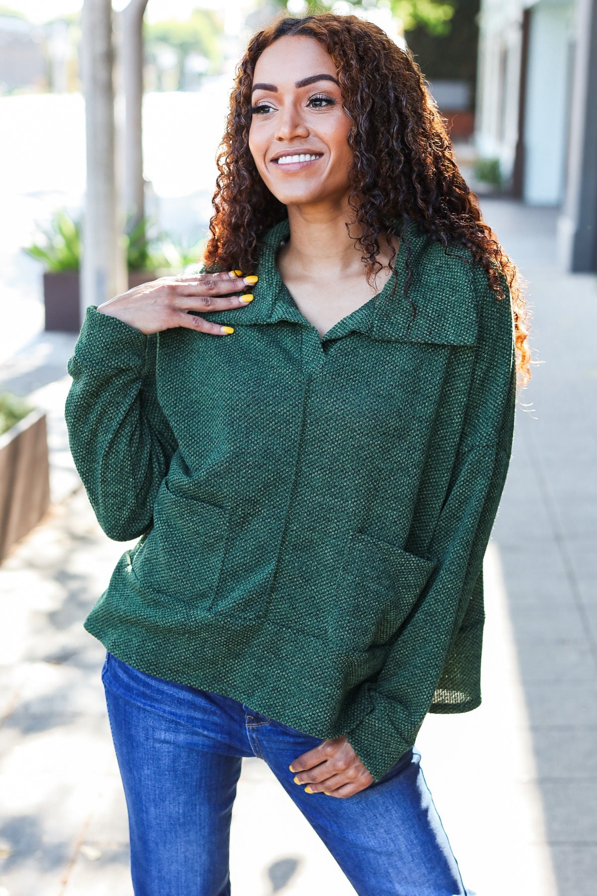 Easy Living Olive Textured Knit Notch Neck Oversized Collar Sweater - Cozy Oversized Women's Pullover for Fall & Winter | Perfect for Casual Outfits, Office Wear and Coffee Dates
