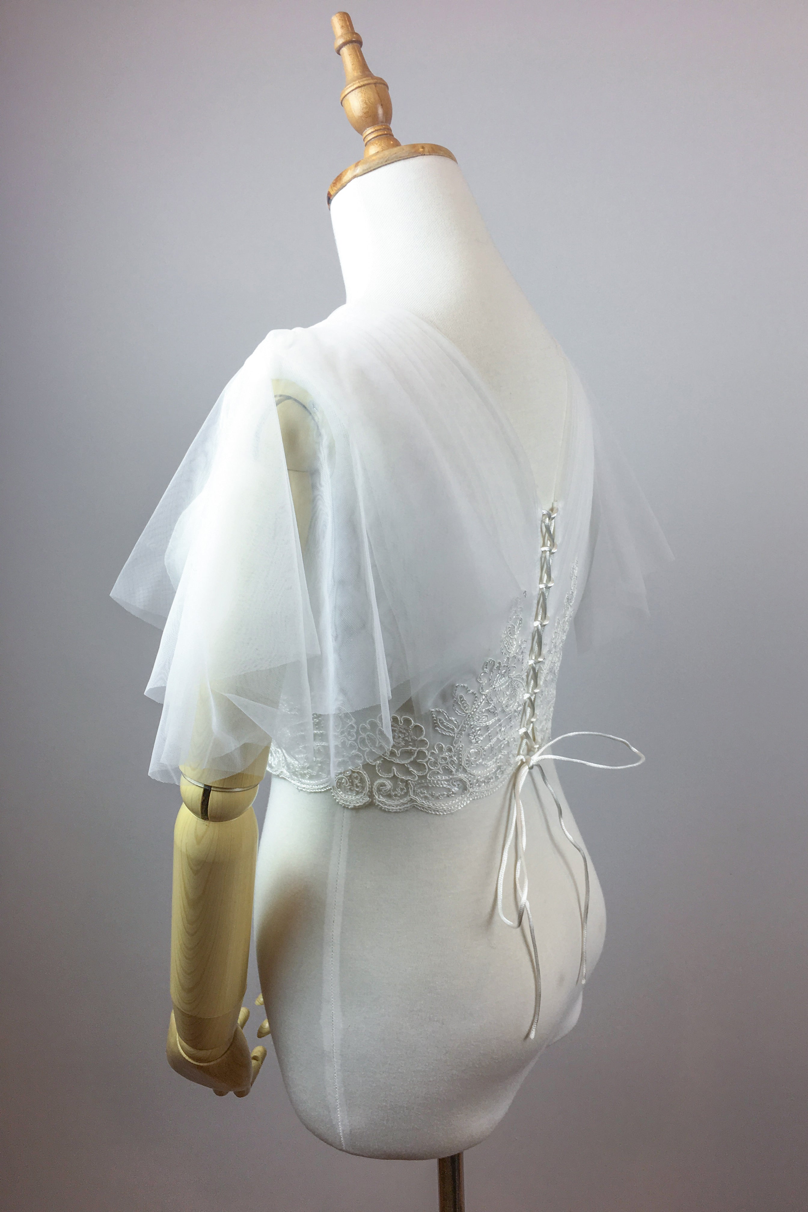 Elegant Lace Bolero Bridal Cover Up - Summer Wedding Shawl & Lace Top for Brides, Beach Weddings & Outdoor Ceremonies