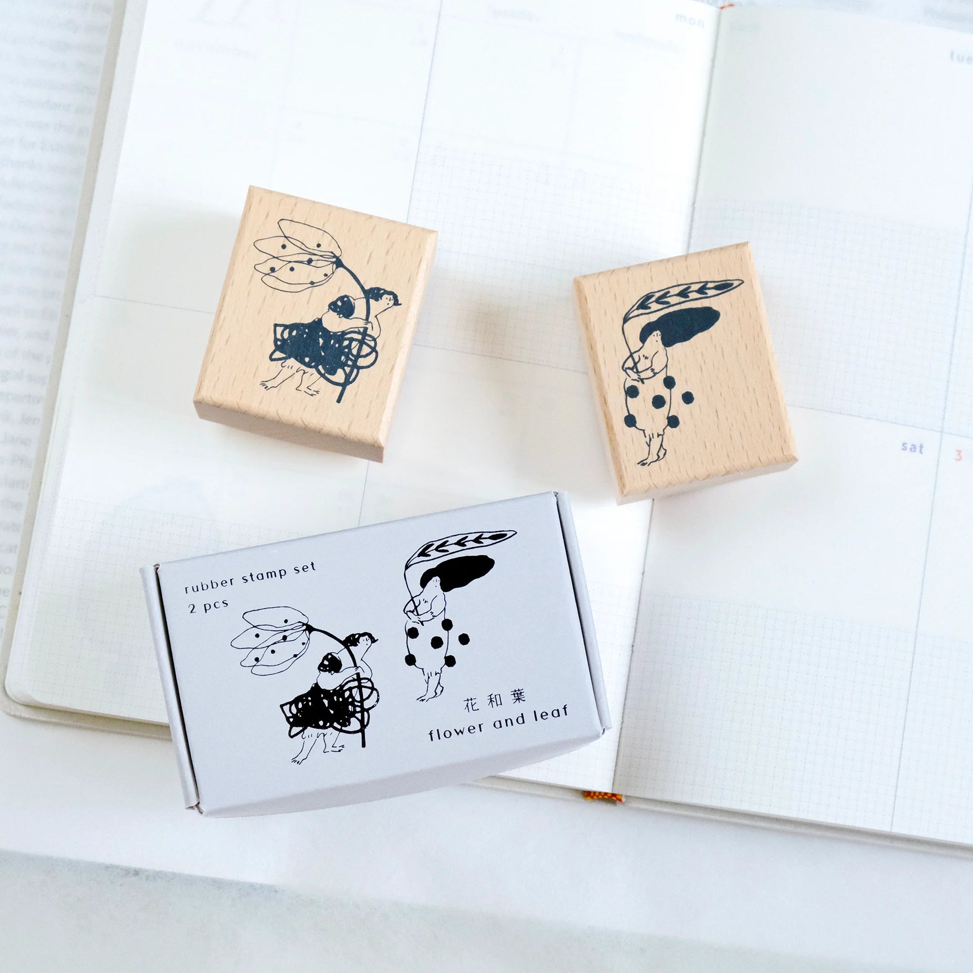 Dodolulu Floral Stamp Set - 10PCS Flower and Leaf Stamps for Scrapbooking, Card Making, DIY Crafts - Perfect for Journals, Invitations, and Handmade Greeting Cards