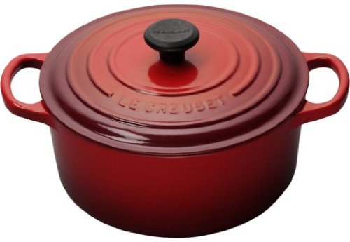 Le Creuset Enameled Cast Iron Signature Round Dutch Oven 13.25 Quart - Cerise Red | Premium Kitchen Cookware for Braising, Stewing & Baking | Perfect for Family Dinners & Entertaining