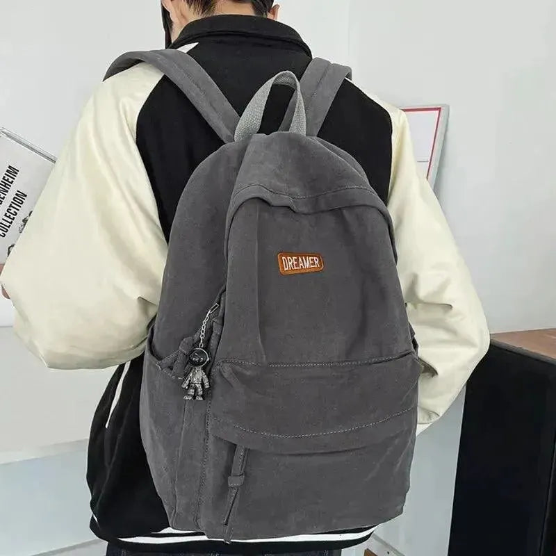 Stylish Large Travel Backpack for College Students - Perfect for Campus, Commuting & Weekend Getaways