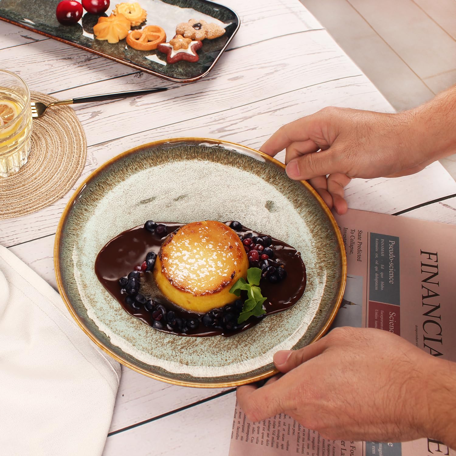Premium 10-Inch Round Ceramic Dinner Plates Set of 4 - Microwave & Dishwasher Safe, Scratch-Resistant Porcelain Dishware for Everyday Meals, Parties & Entertaining - Elegant Kitchen Serving Dishes for Lunch, Dinner & Snacks