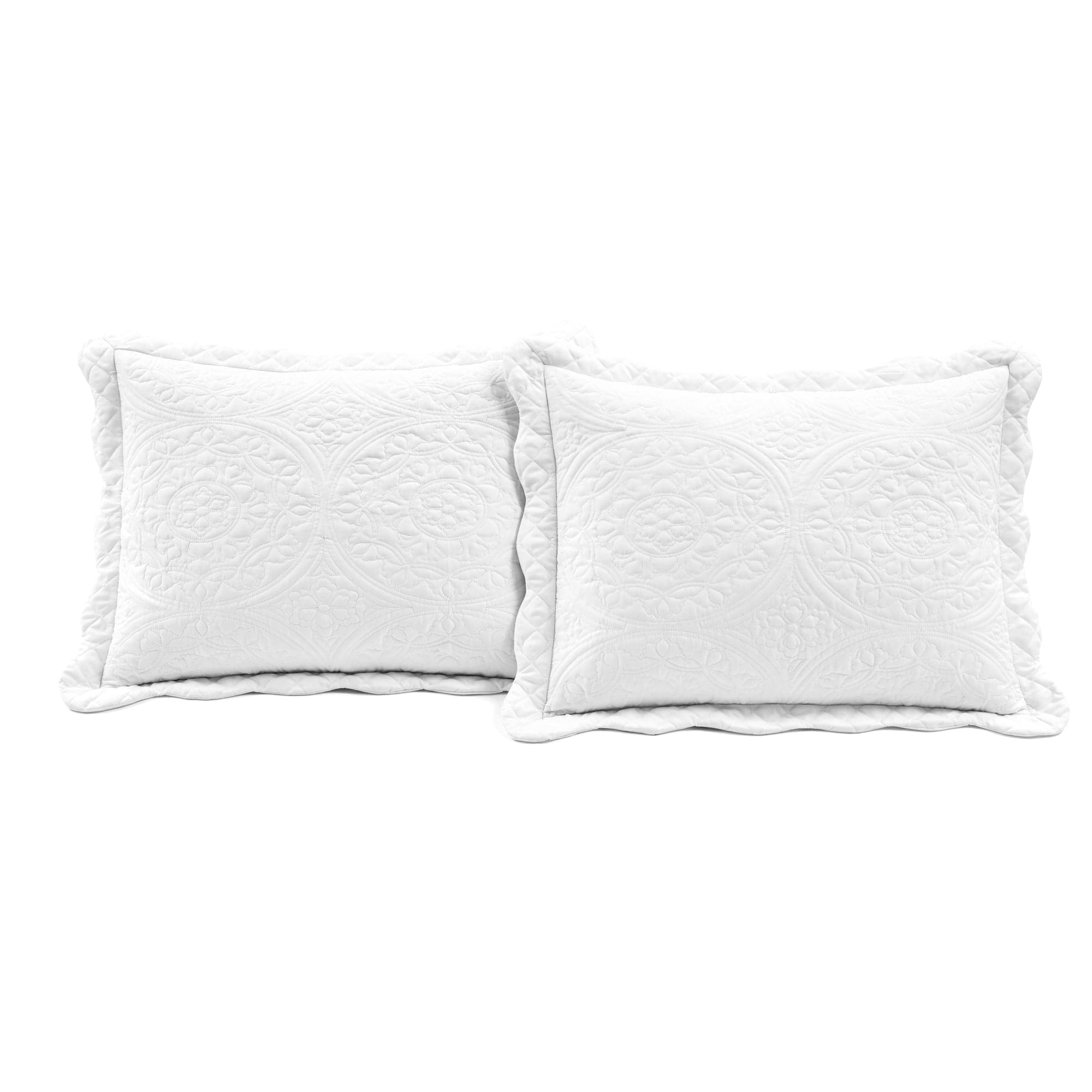 Medallion Scalloped Edge Oversized Bedspread Set - King Size Luxury Bedding with Embroidered Design for Master Bedroom, Guest Room & Hotel Decor