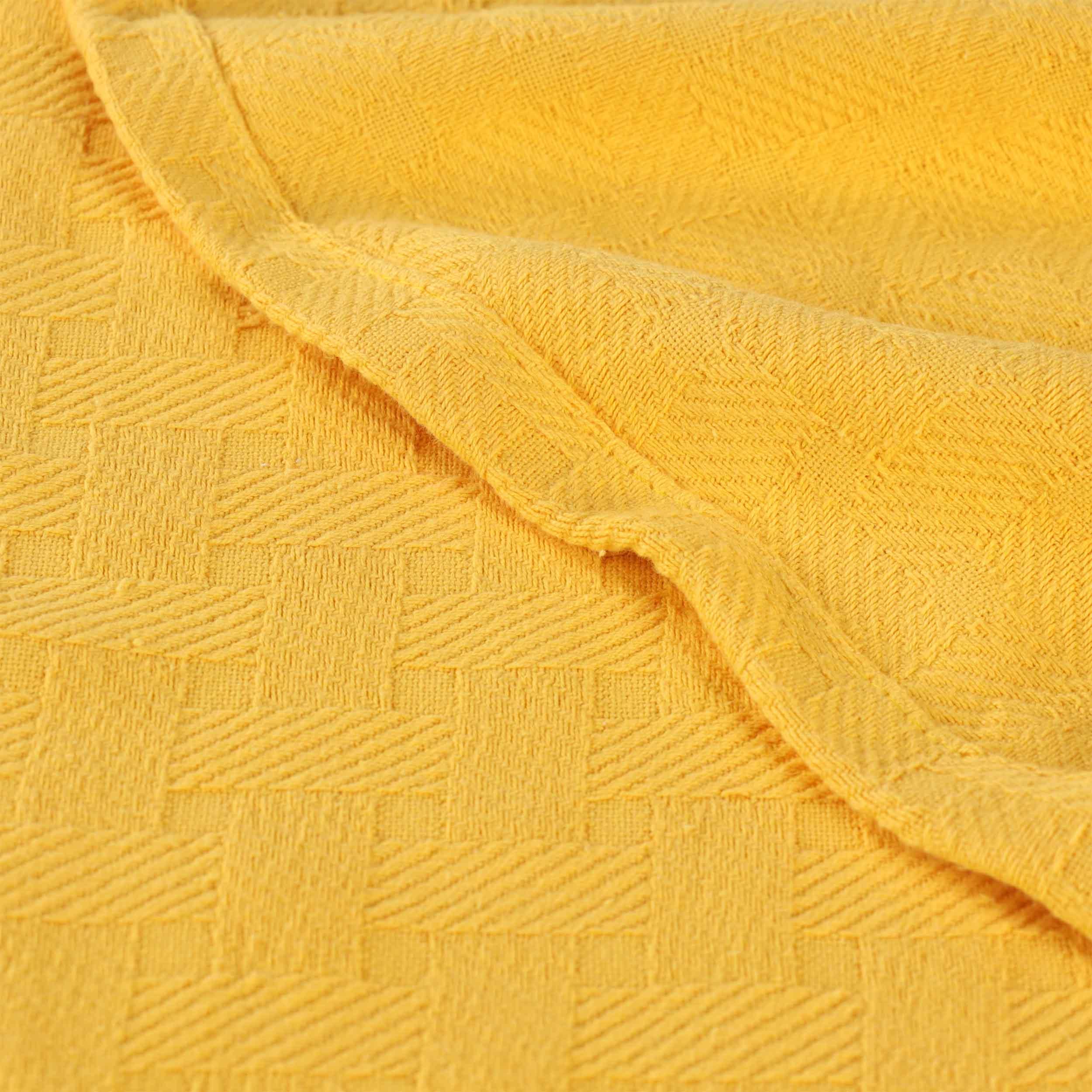Farmhouse Basketweave Cotton Blanket - All Season Soft & Cozy Throw for Bed, Couch, and Outdoor Use - Perfect for Home Decor, Camping, and Gifts
