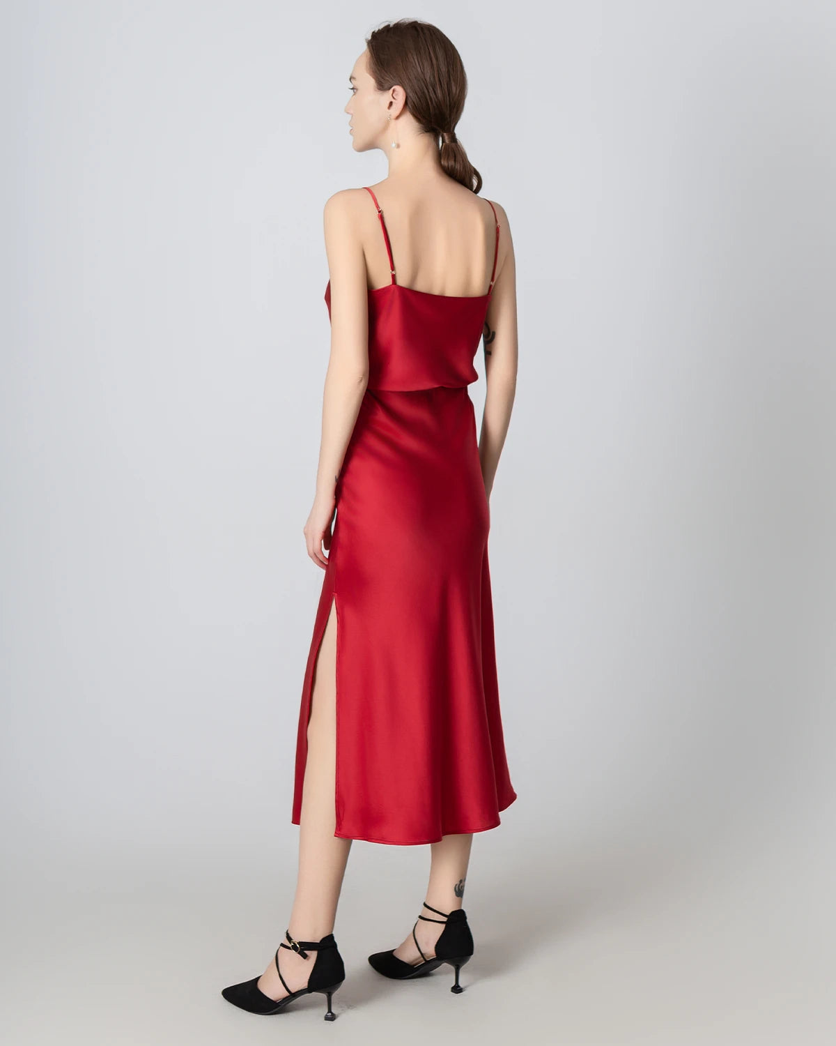 Luxury Round Neck Silk Camisole & Midi Skirt Set - Women's Elegant Satin Pajama Loungewear for Home, Sleep & Special Occasions