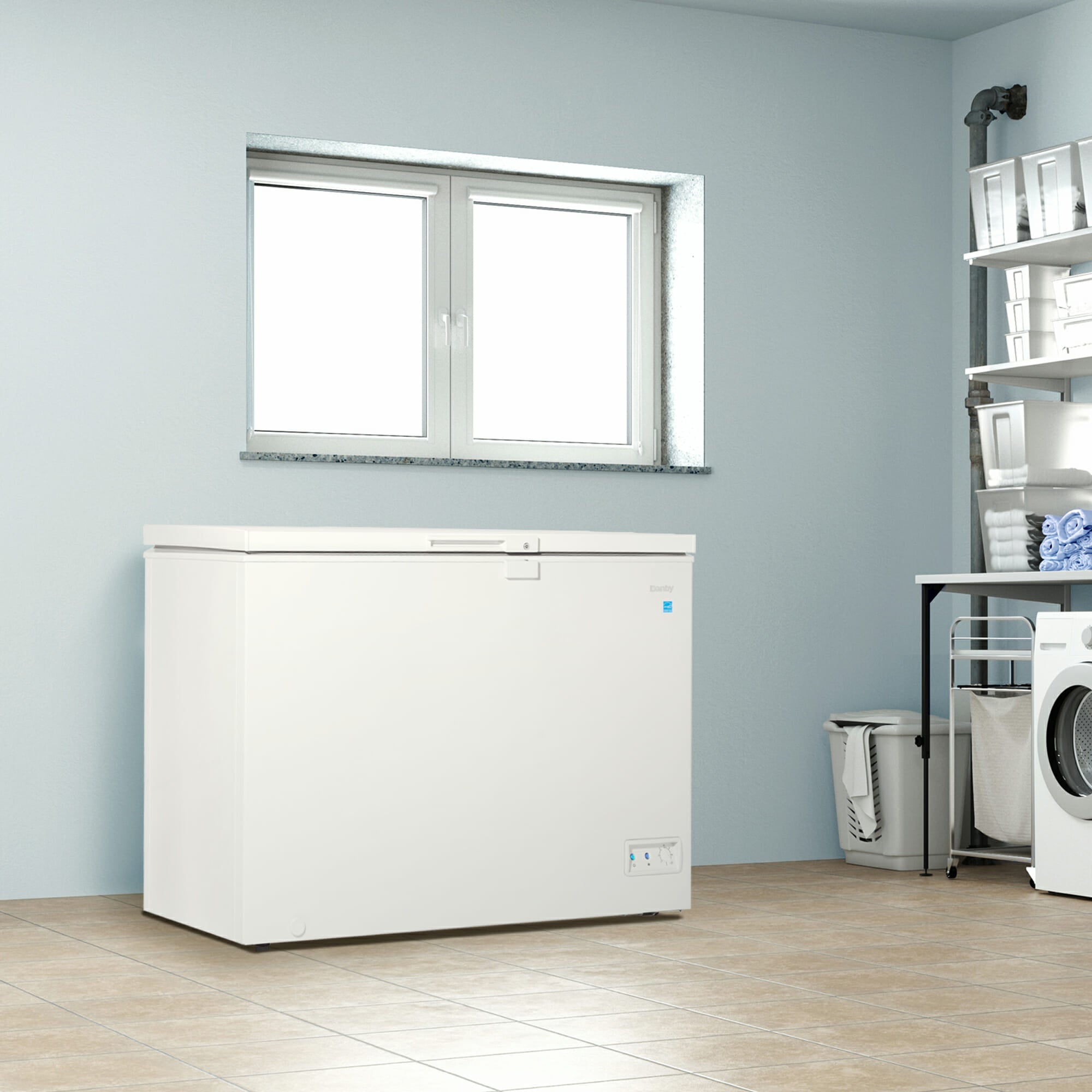 Danby DCF100A5WDB 10 Cubic Feet White Chest Freezer - Energy Efficient Deep Freezer for Home, Garage, or Basement Storage - Perfect for Frozen Food, Meat, and Bulk Groceries