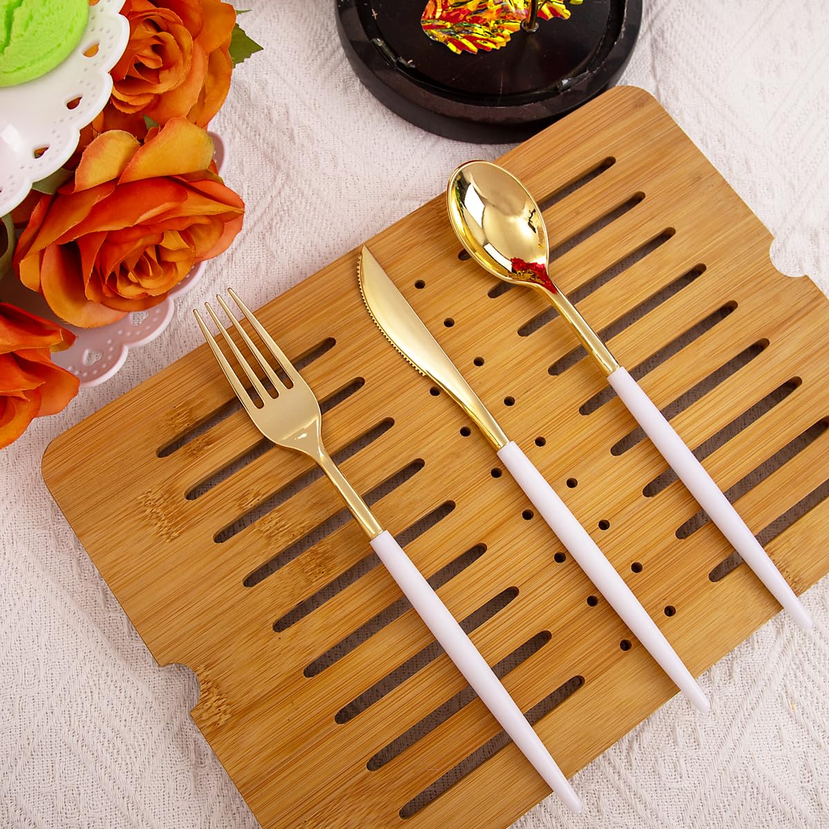 96 Pcs Gold Plastic Silverware Set - Disposable Gold Utensils with White Handle (32 Knives, 64 Spoons & Forks) for Wedding, Party, Catering & Events - Elegant Disposable Cutlery for Special Occasions
