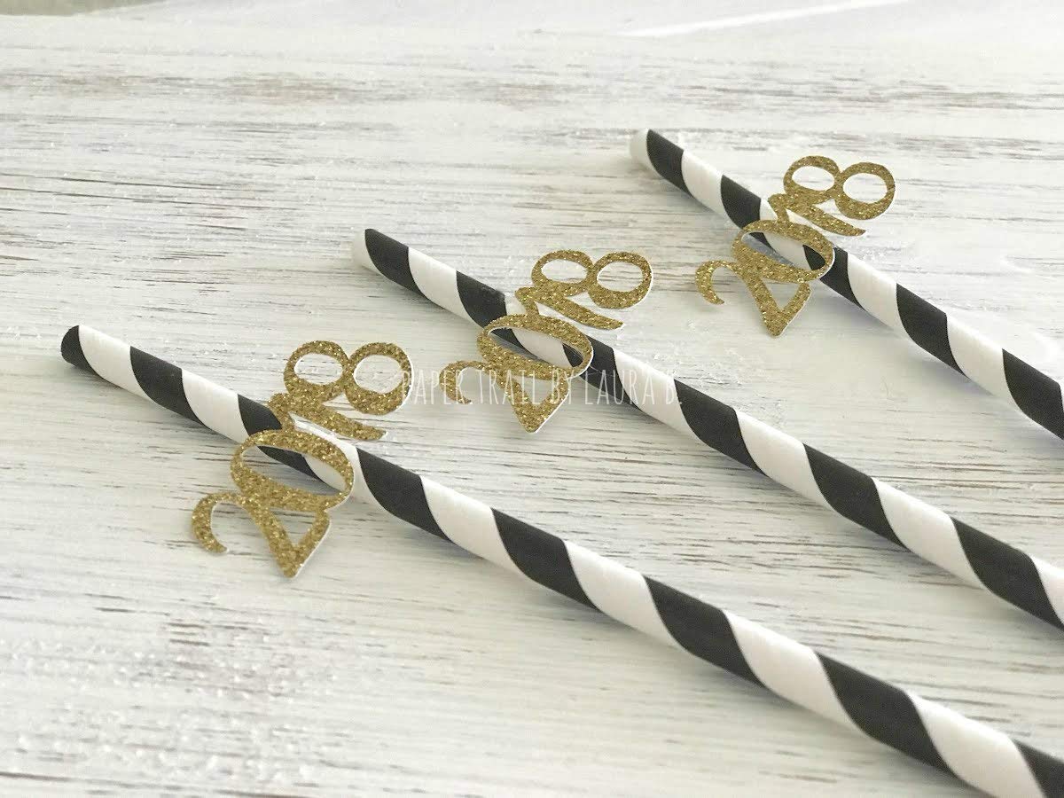 2020 Graduation Party Straws - 10 Pack Disposable Drinking Straws for Graduation Decorations, Commencement Celebrations & Class of 2020 Parties - Perfect for Graduation Ceremonies, Senior Nights & College Send-offs