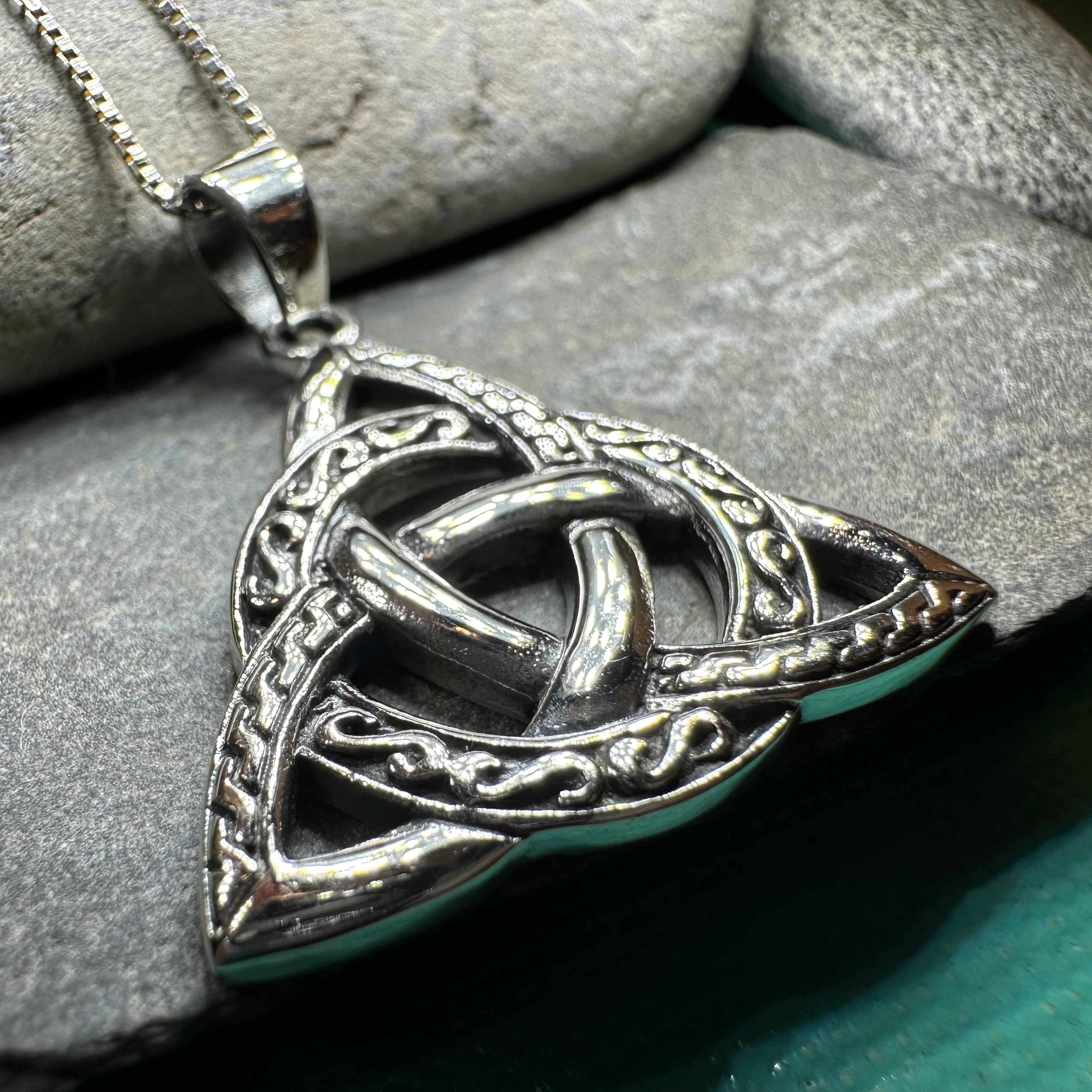 Celtic Trinity Knot Necklace for Women - Stainless Steel Irish Symbol Pendant Jewelry - Perfect for St. Patrick's Day, Weddings & Gifts