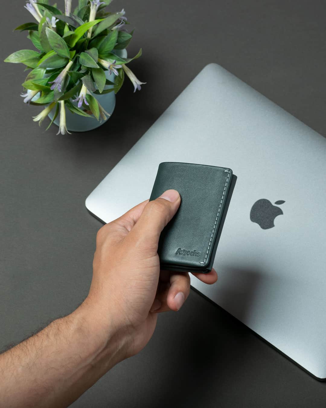 Premium Infinity Trifold Wallet for Men - RFID Blocking Leather Wallet with Multiple Card Slots & ID Window - Perfect for Travel, Business & Everyday Use