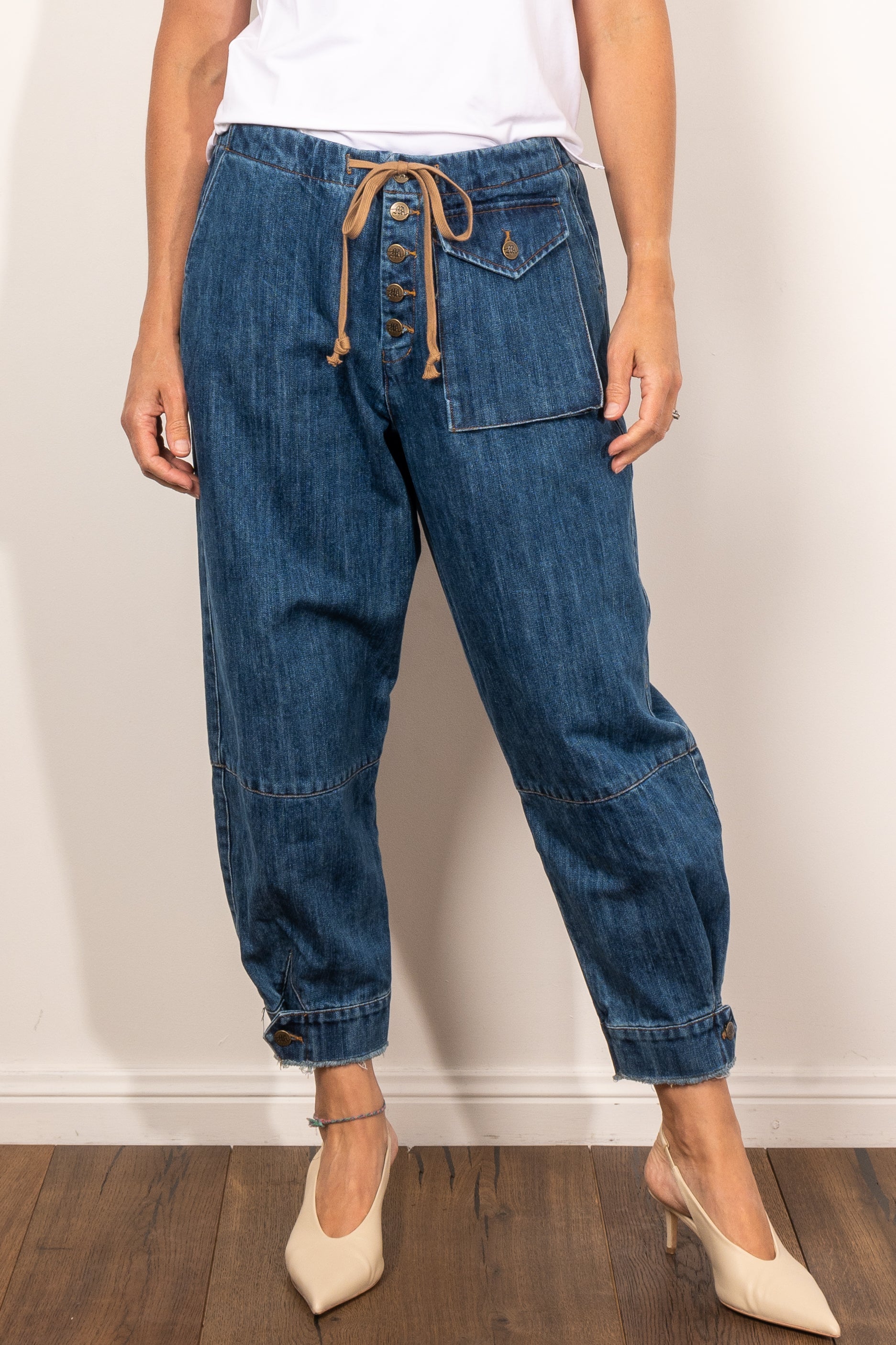 M.A. Dainty Trucker Jean - Women's High Waisted Distressed Denim Jeans for Casual Wear & Street Style Outfits