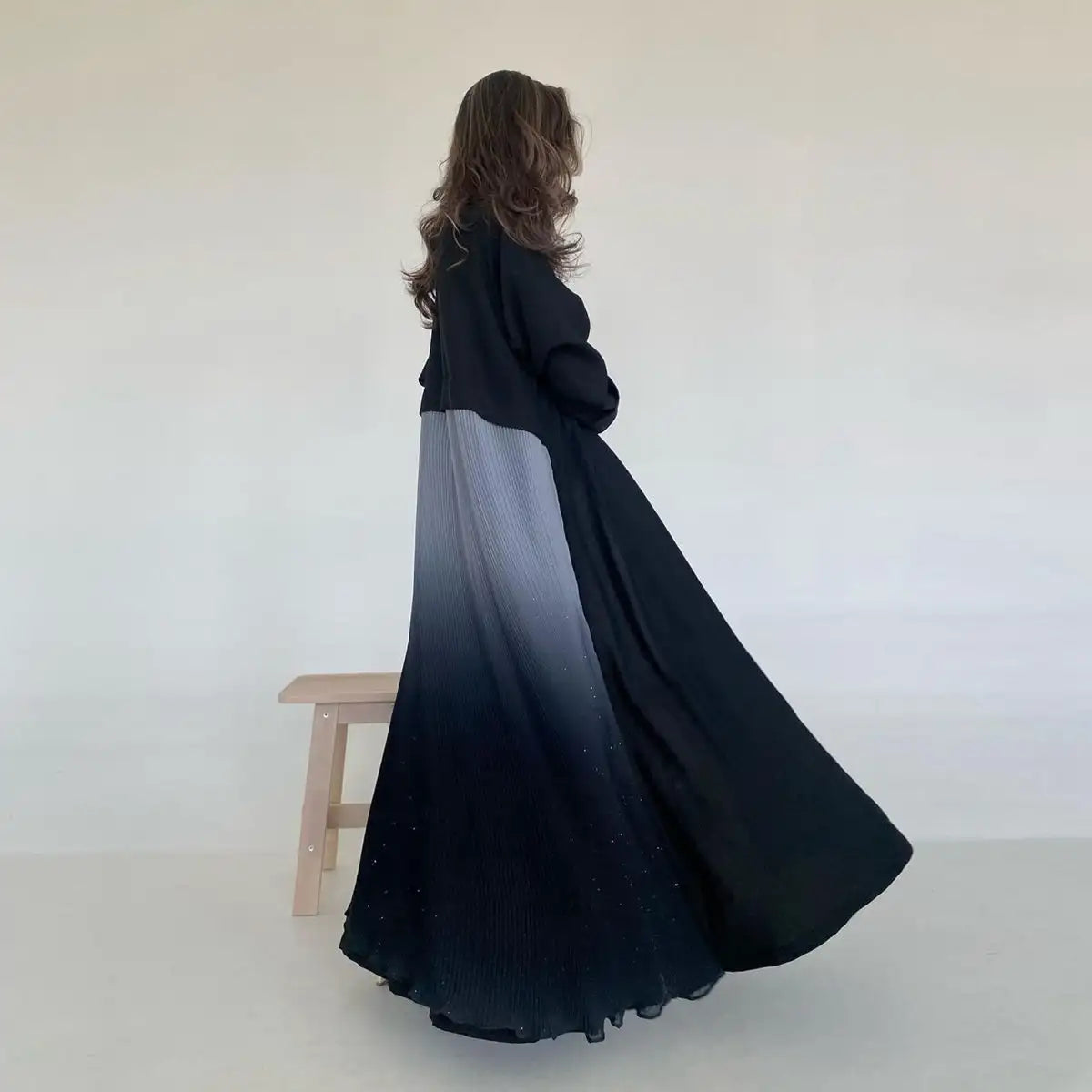 Elegant Chiffon Pleated Cardigan Open Abaya Dress for Women - Lightweight Cover-Up for Modest Fashion, Prayer, and Special Occasions