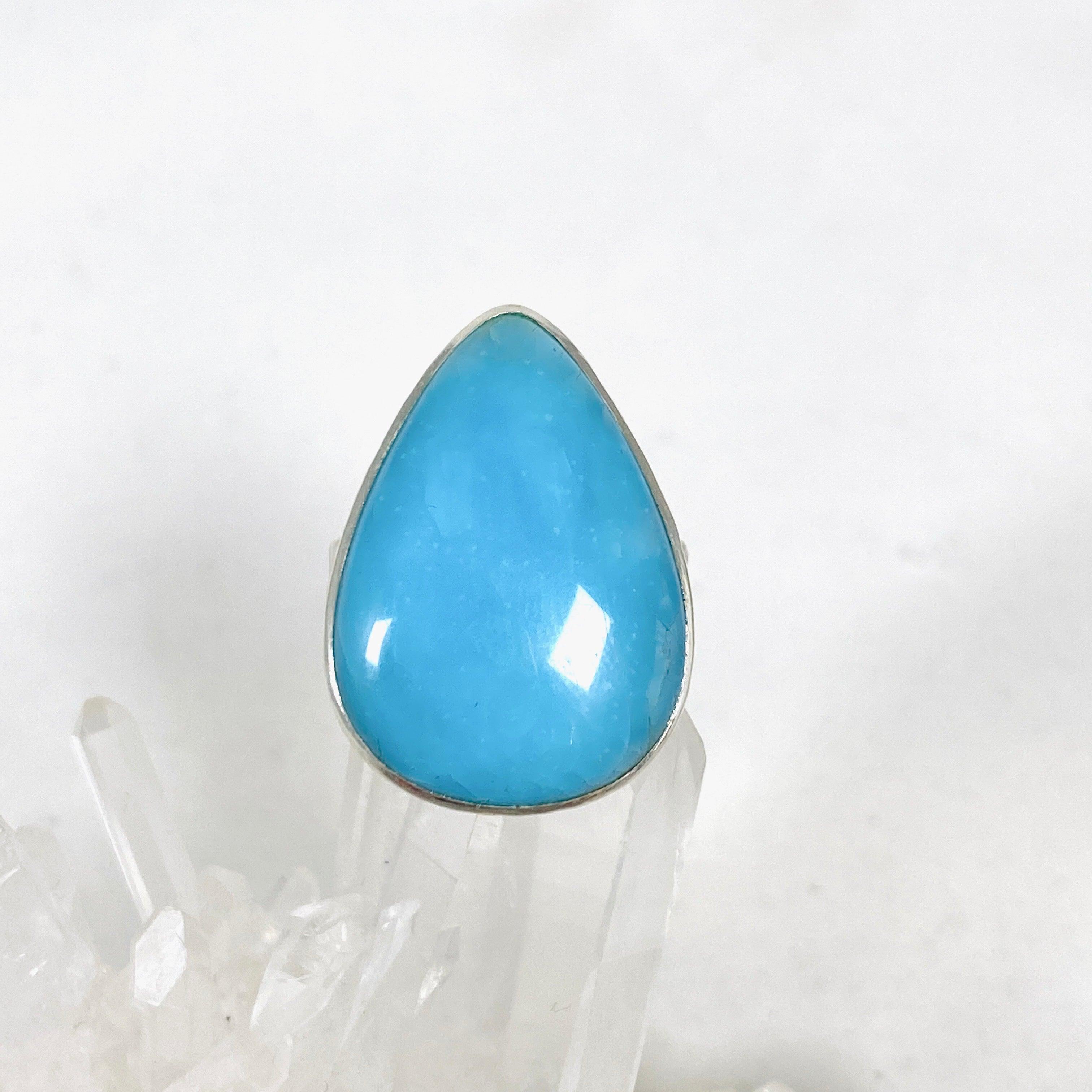 Natural Hemimorphite Teardrop Hammered Band Ring - Size 9 - KRGJ3117 - Boho Chic Jewelry for Women, Perfect for Everyday Wear & Special Occasions