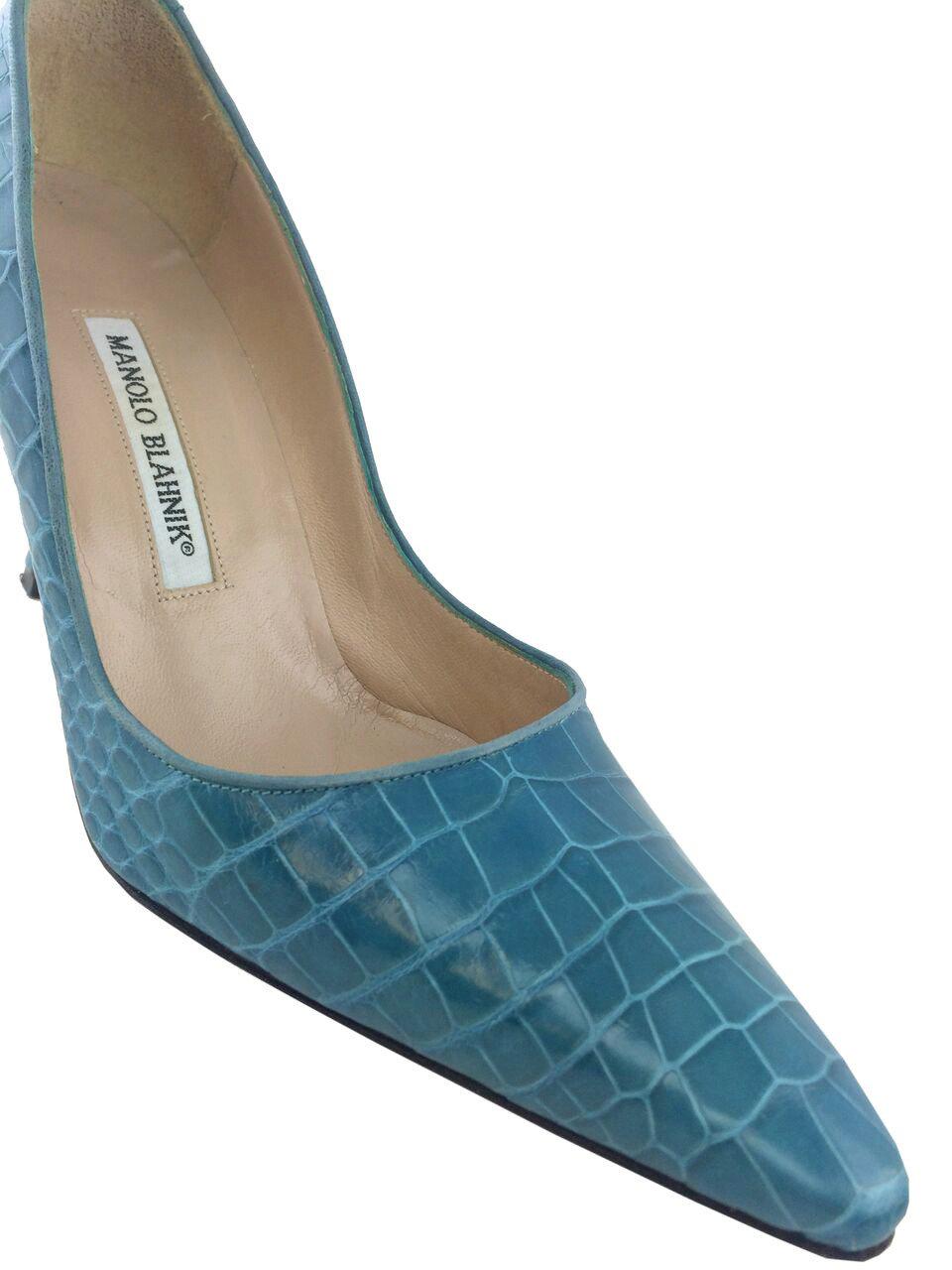 Manolo Blahnik BB Crocodile Leather Pumps Women's Size 7 (IT37) - Elegant Pointed Toe Heels for Weddings & Evening Events