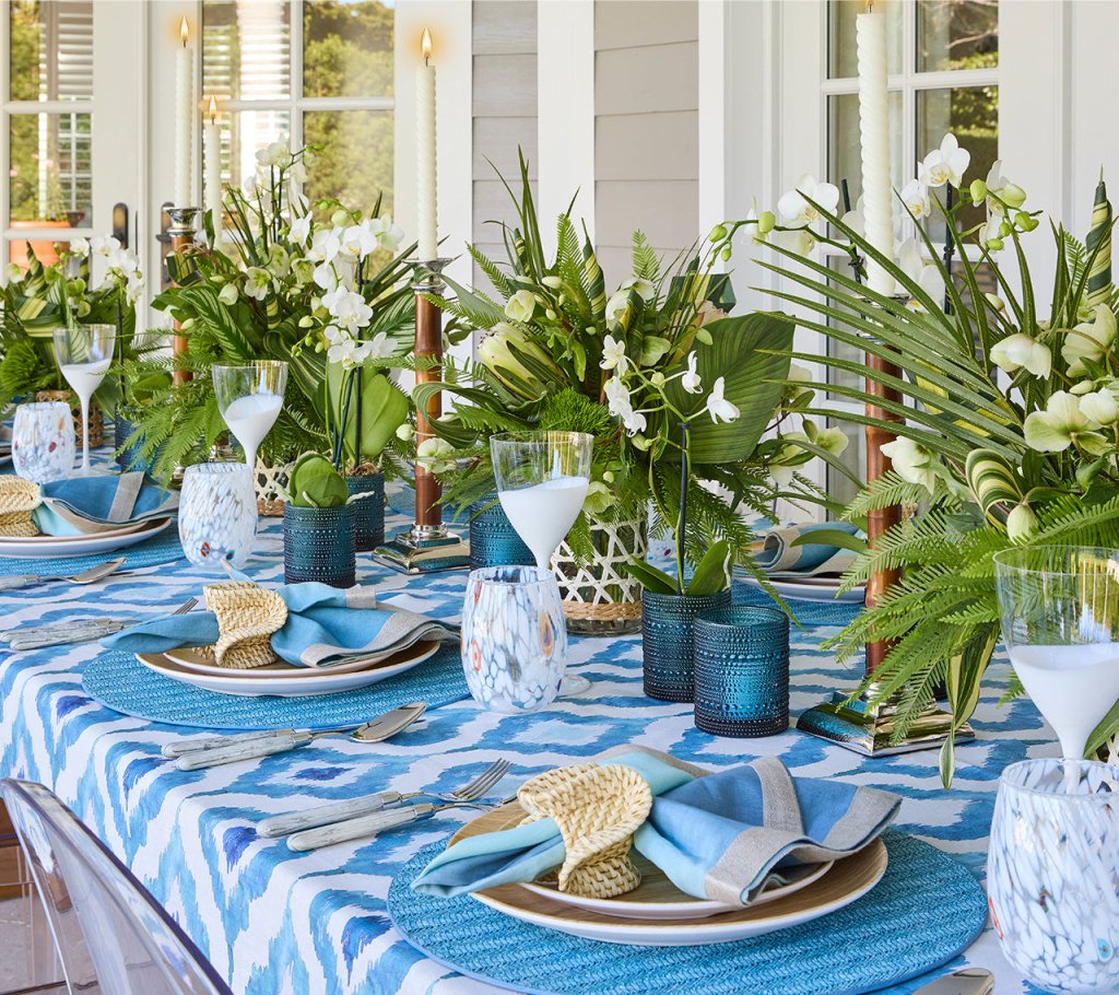 Premium Herringbone Pattern Placemats Set of 4 - Elegant Table Setting for Dining Room, Kitchen, or Party Decor - Washable & Durable Place Mats for Everyday Use or Special Occasions