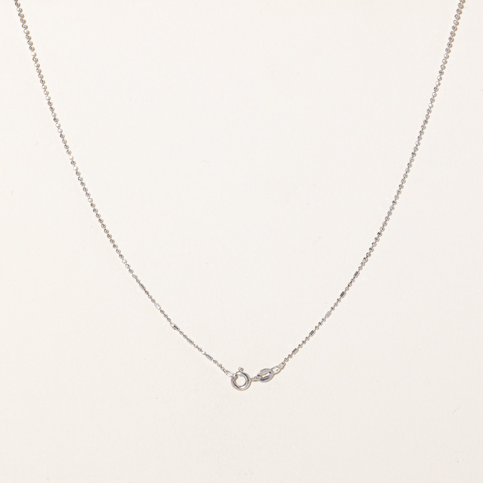 0.35ctw Diamond Flower Pendant Necklace - 17