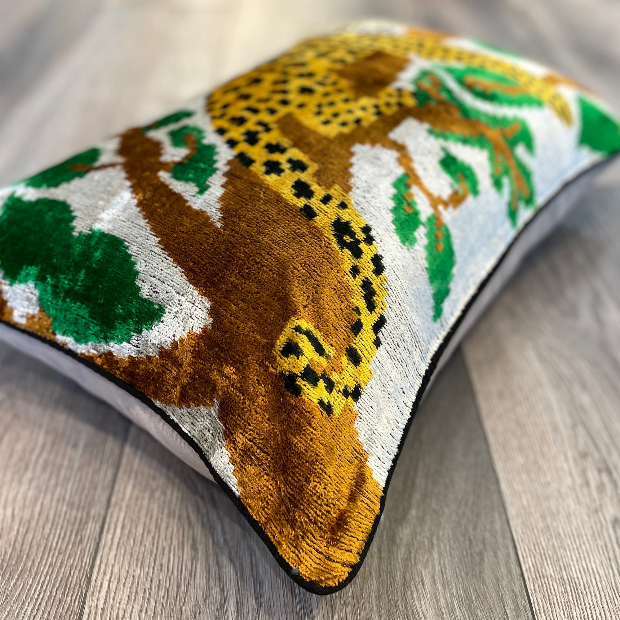 Luxury Velvet Ikat Jaguar Print Throw Pillow Cover - Bohemian Home Decor for Sofa, Bed & Living Room - Soft Decorative Cushion for Modern Interior Design