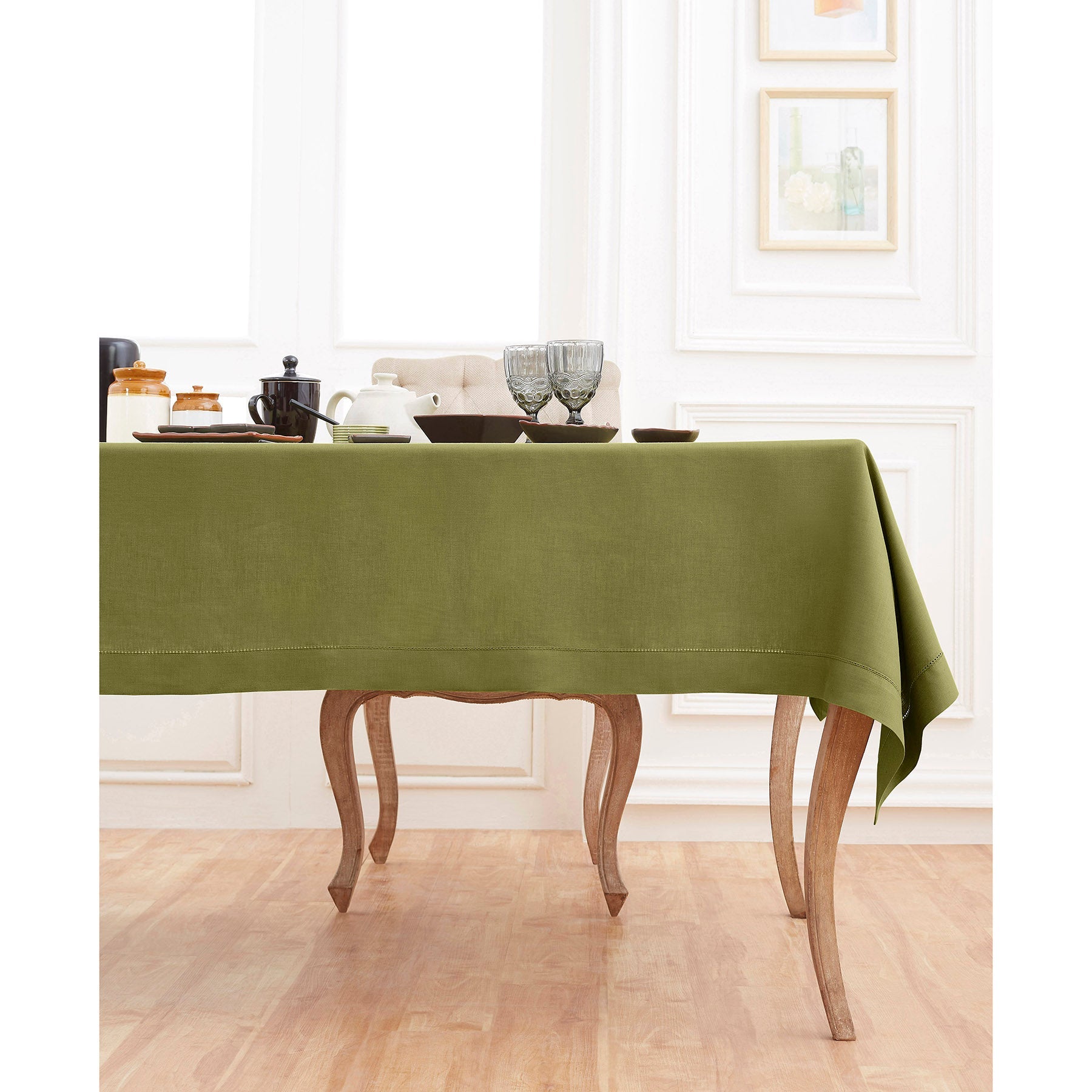Elegant Classic Hemstitch Tablecloth - Premium Cotton Linen Dining Table Cover for Formal Dinners & Special Occasions