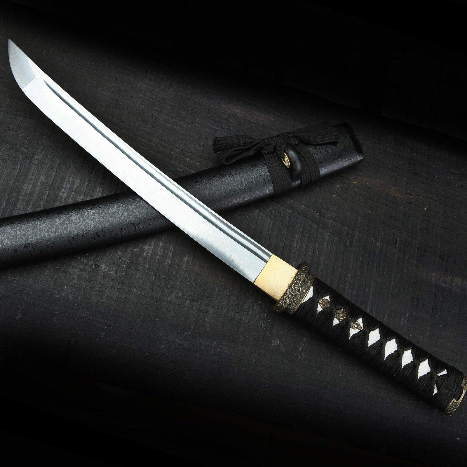 Handmade Black Real Carbon Steel Japanese Tanto Wakizashi Samurai Sword - Sharp Blade Short Dagger for Martial Arts Training, Cosplay & Collectors Display