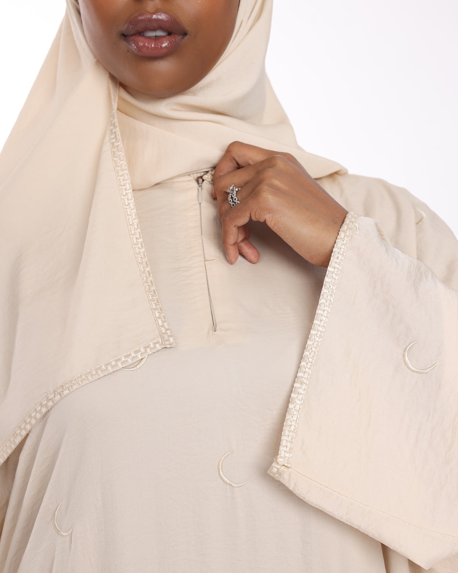 Ahlam Kids Prayer Abaya - Soft Cream Islamic Dress for Girls - Perfect for Mosque, Eid, and Daily Prayers