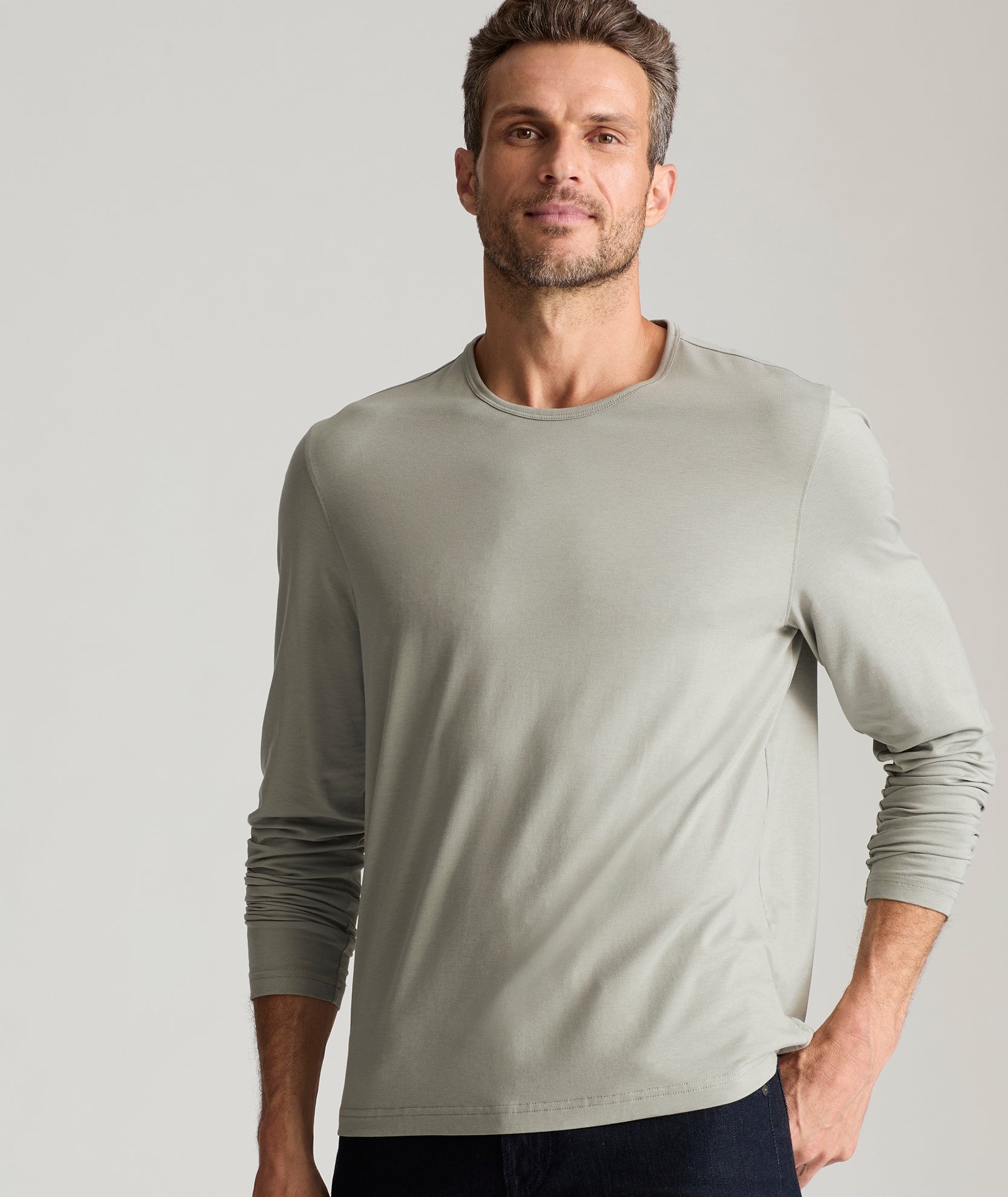 EcoSoft™ Organic Cotton Long Sleeve T-Shirt for Men & Women - Comfortable Casual Wear for Everyday, Workout & Outdoor Activities