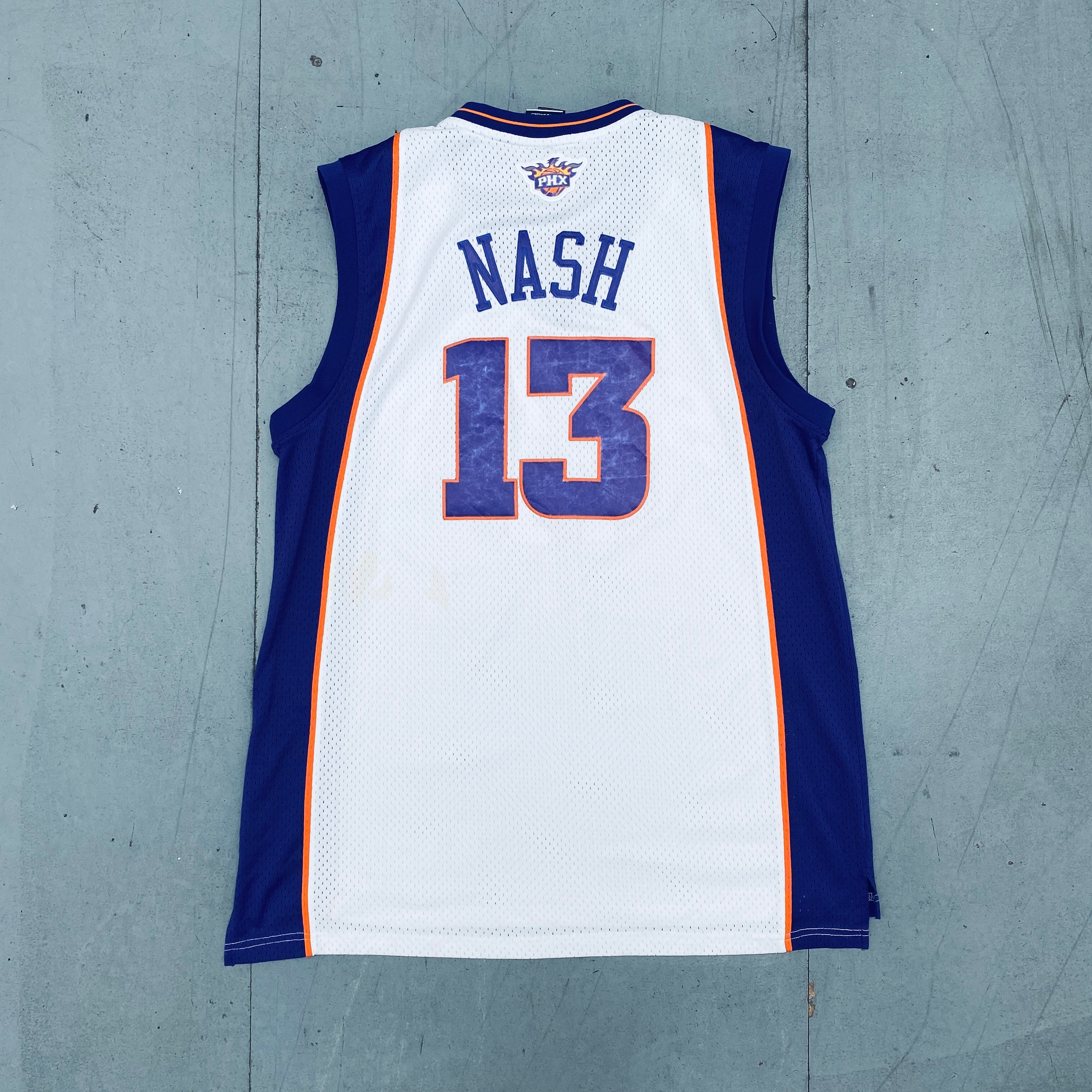 Authentic Steve Nash 2005-06 Phoenix Suns White Reebok Stitched NBA Jersey - XL | Vintage Basketball Jersey for Fans & Collectors | Game Day, Cosplay & Sports Memorabilia Display