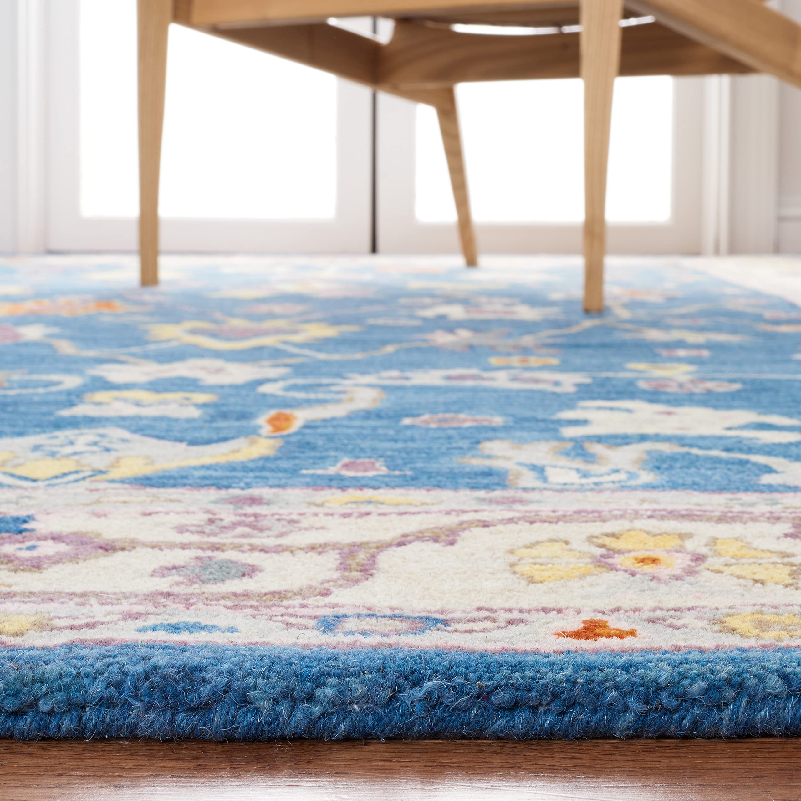 SAFAVIEH Anatolia Collection 6' x 6' Square Blue & Ivory Handmade Wool Area Rug - AN513M - Perfect for Living Room, Dining Room, Bedroom & Home Decor