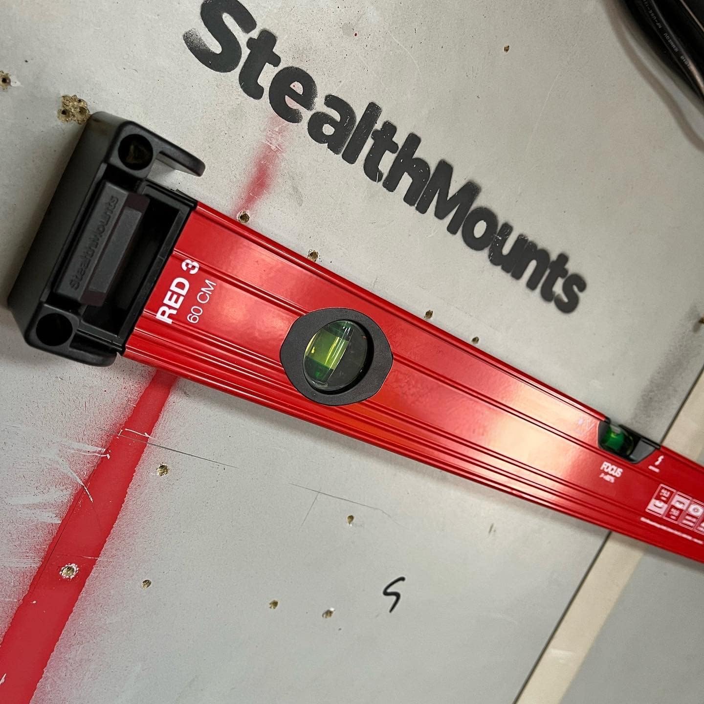StealthMounts Universal Yellow Level Holder - 2 Pack Locking Level Mounts for All Brands | Secure Storage for Construction, DIY Projects & Tool Organization