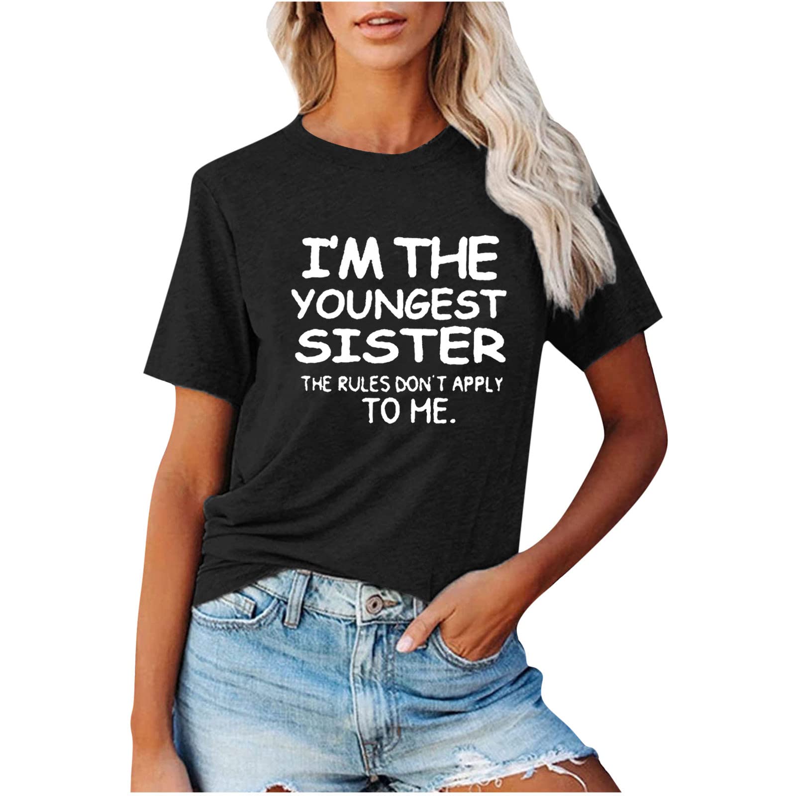 Funny Women's Letter Print T-Shirt - 'I Am The Youngest Sister I Make The Rules' Slogan Tee for Sister Gatherings & Family Events | Cute Casual Outfit for Siblings Day