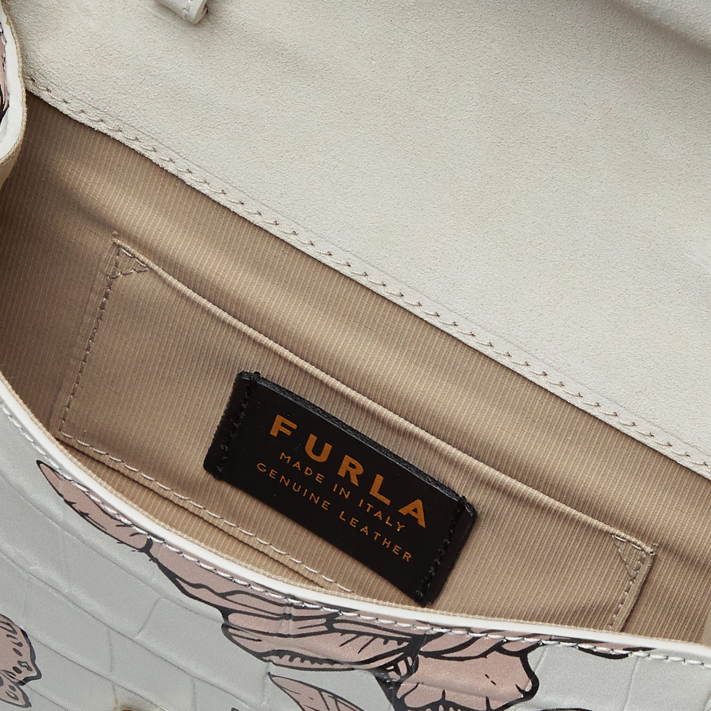 Furla Women's Leather Shoulder Bag - Stylish Crossbody Purse for Everyday Use, Work & Travel | Fashionable Handbag for Women
