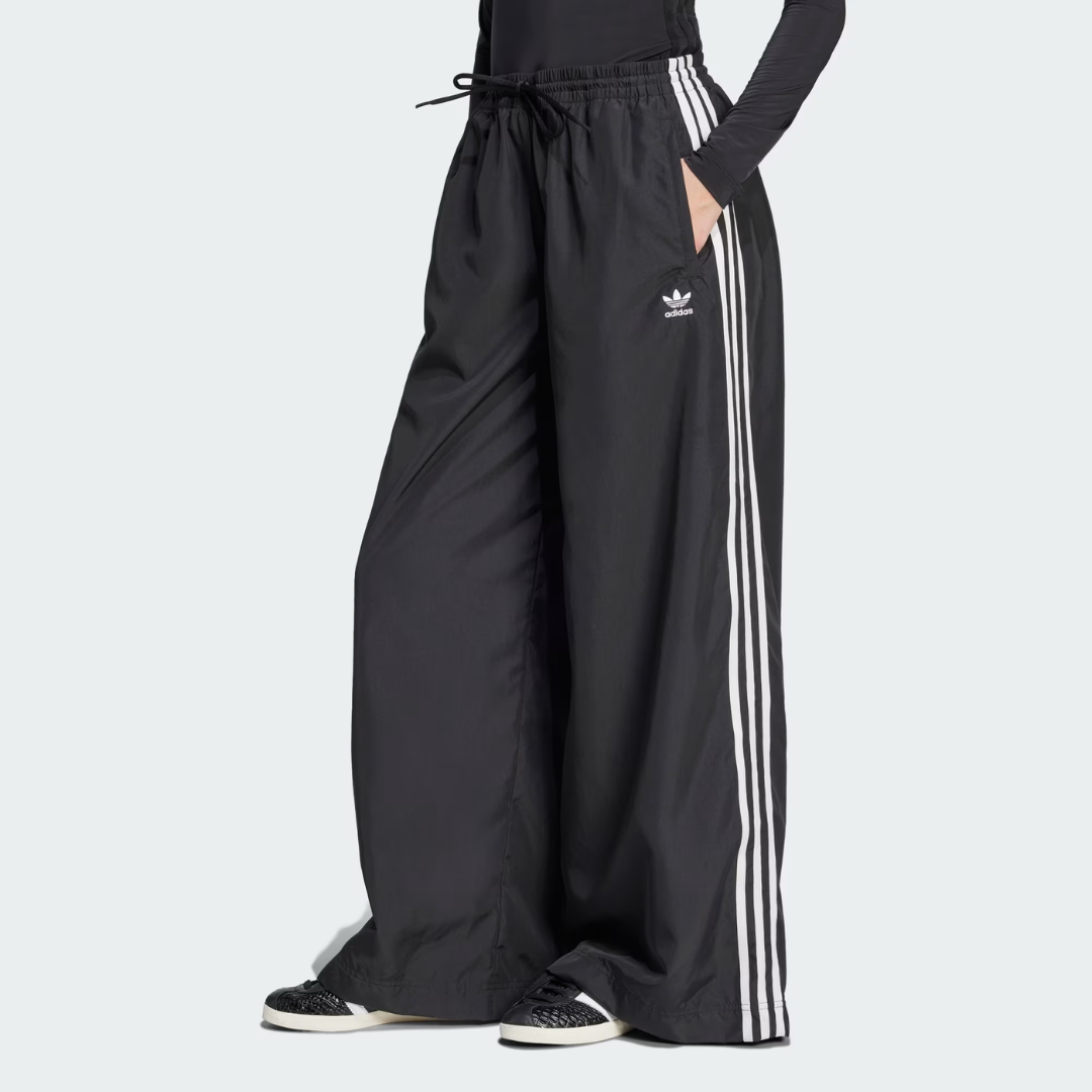 Adilenium Season 3 Oversized Track Pants for Men & Women - Comfortable Jogger Sweatpants with Elastic Waistband (Black) - Perfect for Gym, Lounge & Streetwear Fashion