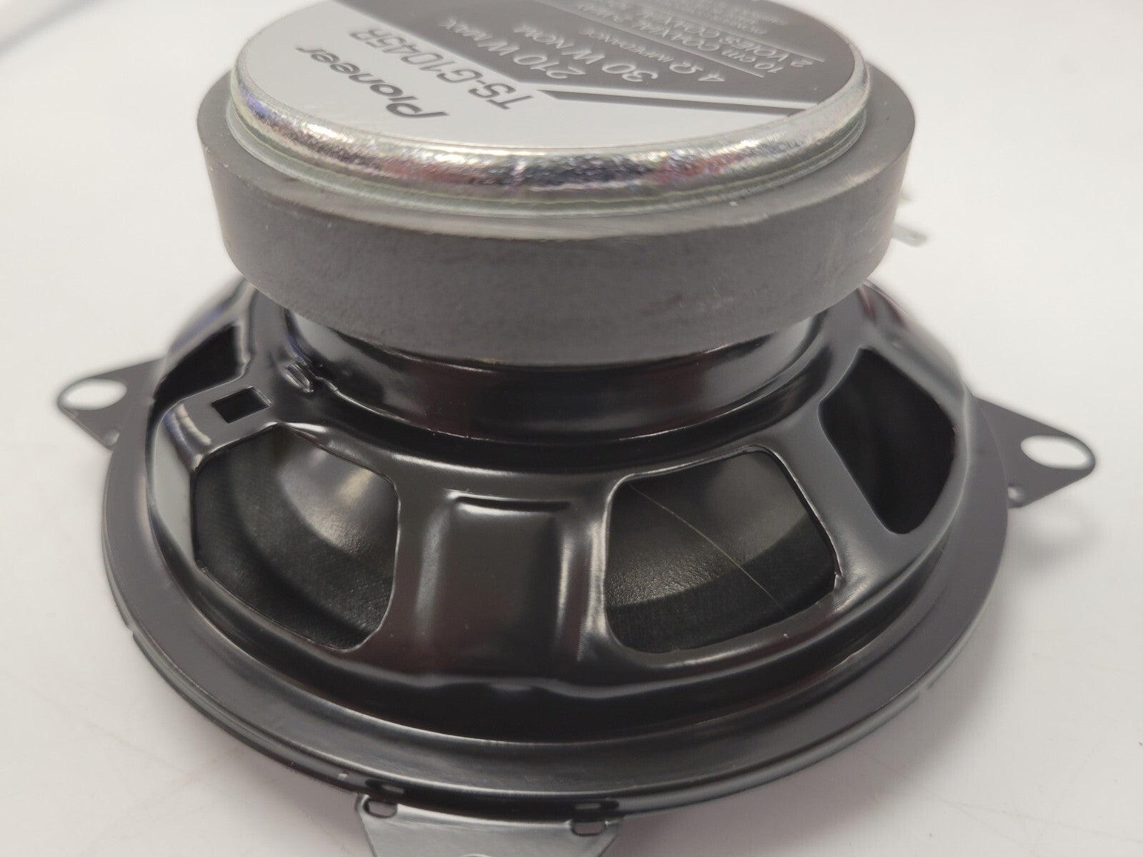 Pioneer TS-G1045R 4-Inch 2-Way Car Audio Speakers - High-Quality Sound for Cars, Trucks & SUVs - Perfect for Upgrading Your Vehicle's Audio System